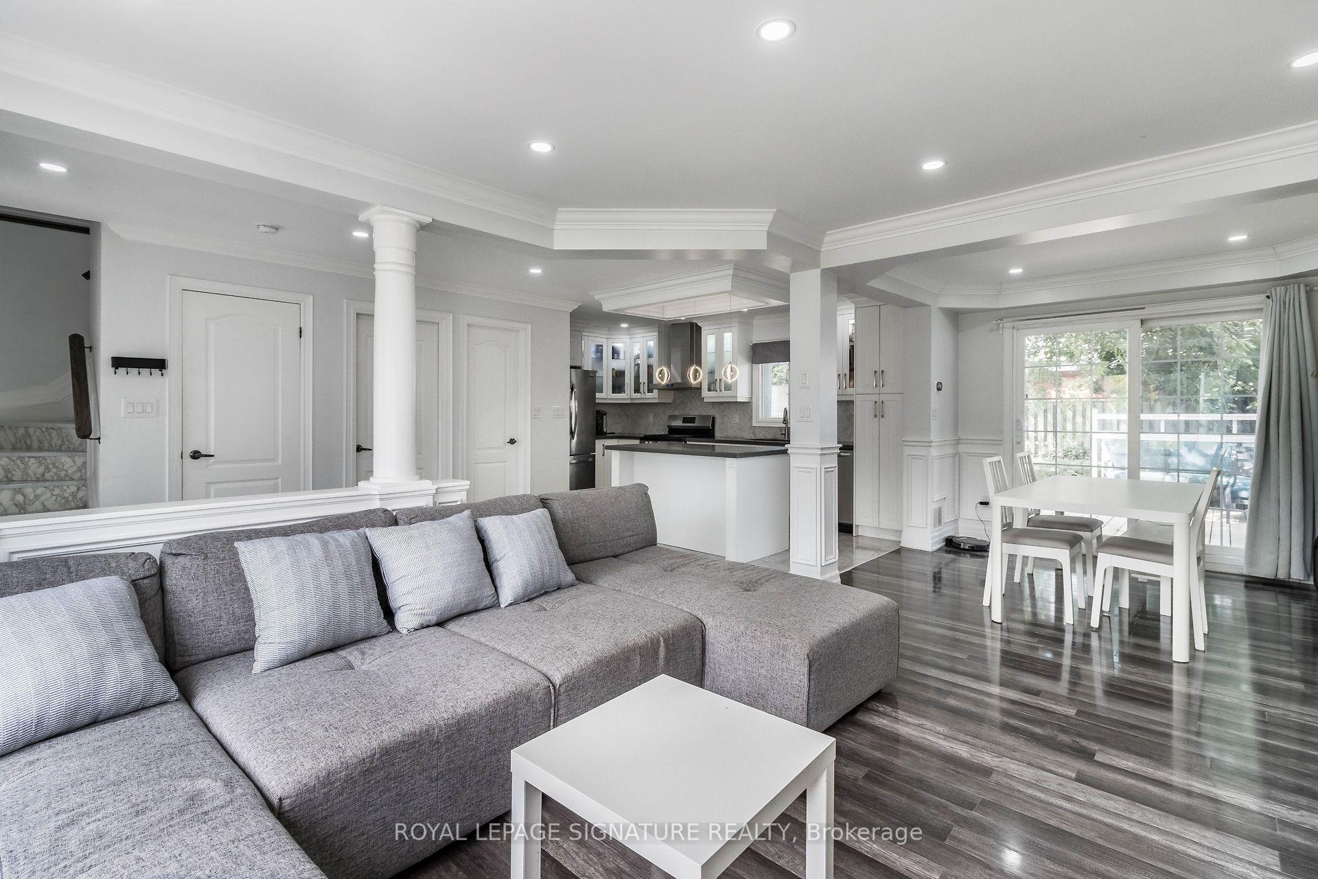 Photo 6 of 119 Madoc Drive, Brampton, Madoc — HOMEH