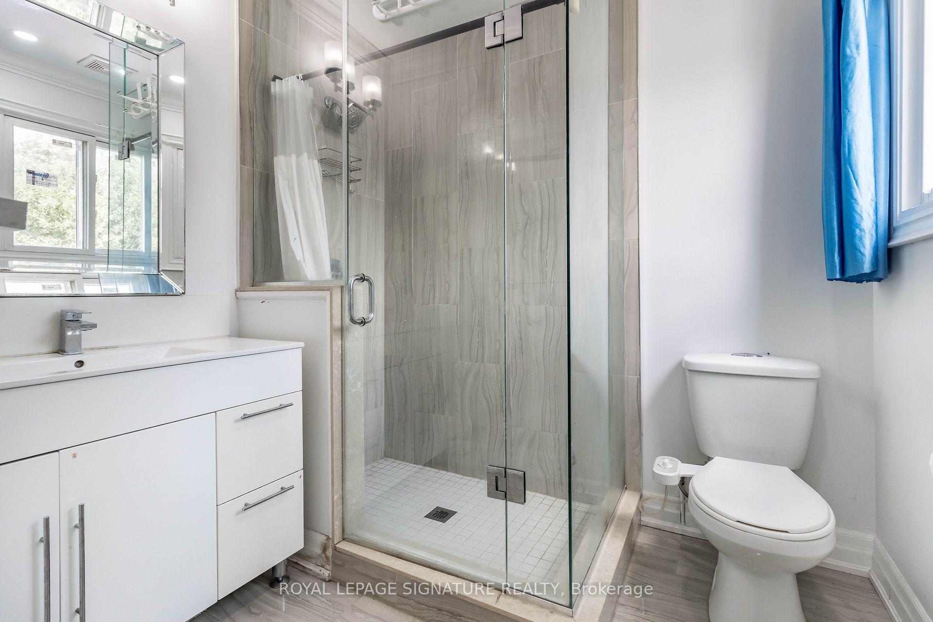 Photo 22 of 119 Madoc Drive, Brampton, Madoc — HOMEH