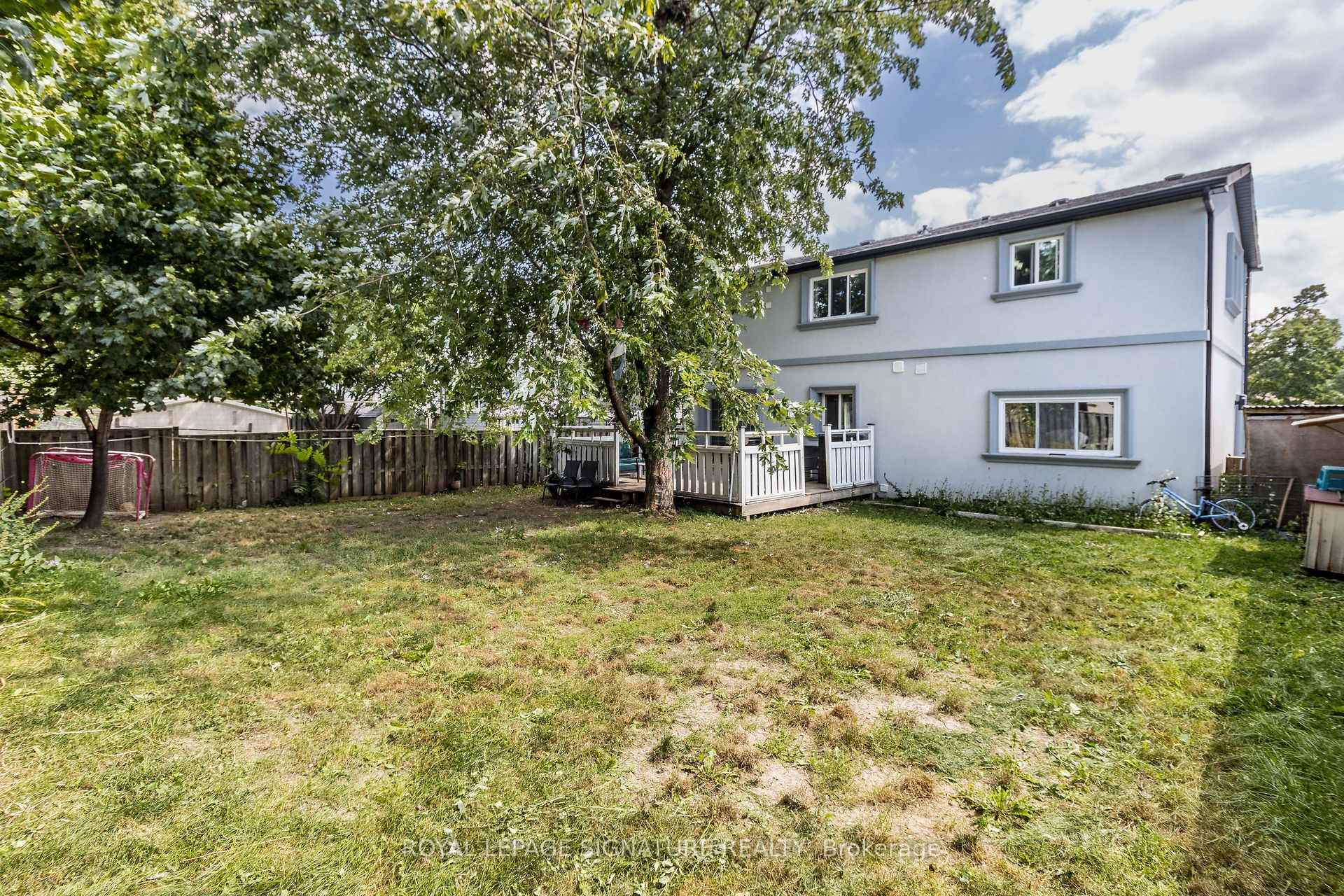 Photo 36 of 119 Madoc Drive, Brampton, Madoc — HOMEH