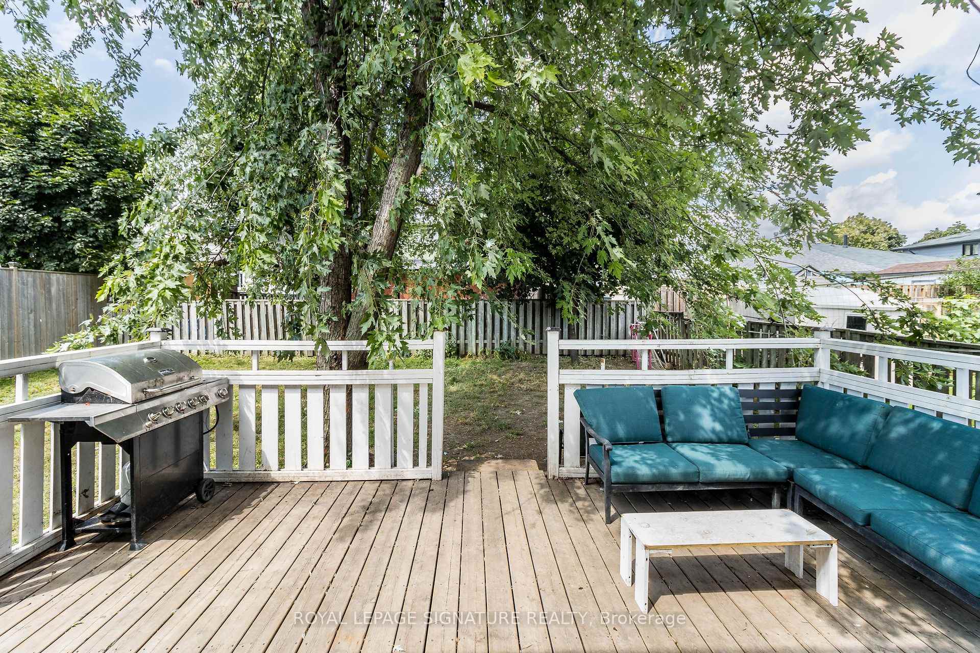 Photo 40 of 119 Madoc Drive, Brampton, Madoc — HOMEH