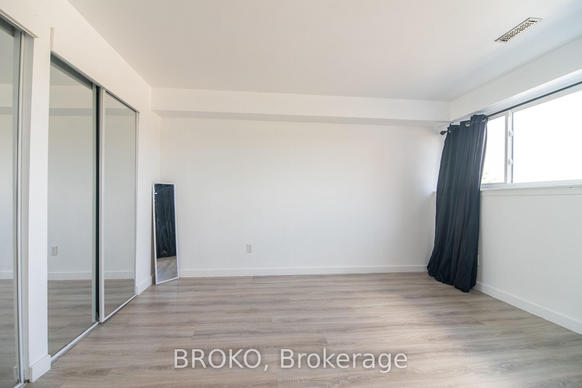 Photo 20 of Unit 188, 262 John Garland Boulevard, Etobicoke, West Humber-Clairville — HOMEH