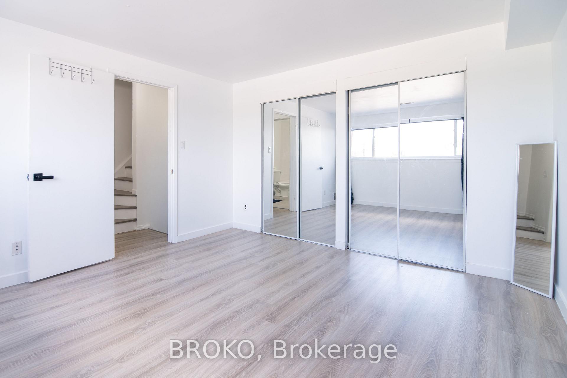 Photo 23 of Unit 188, 262 John Garland Boulevard, Etobicoke, West Humber-Clairville — HOMEH
