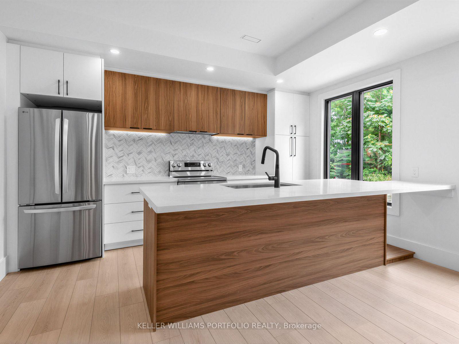 Photo 37 of 561 Durie Street, Toronto, Runnymede-Bloor West Village — HOMEH