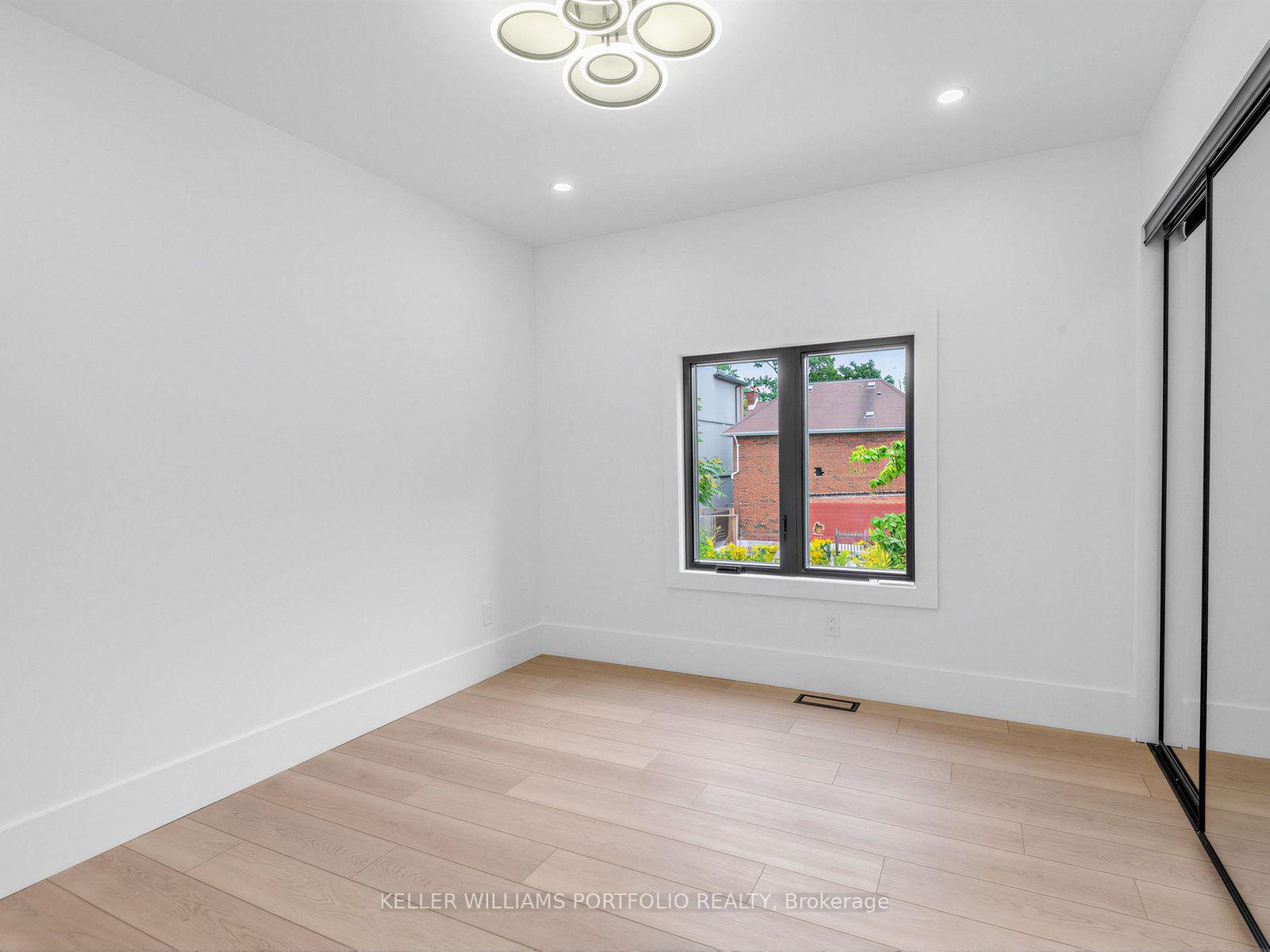 Photo 39 of 561 Durie Street, Toronto, Runnymede-Bloor West Village — HOMEH