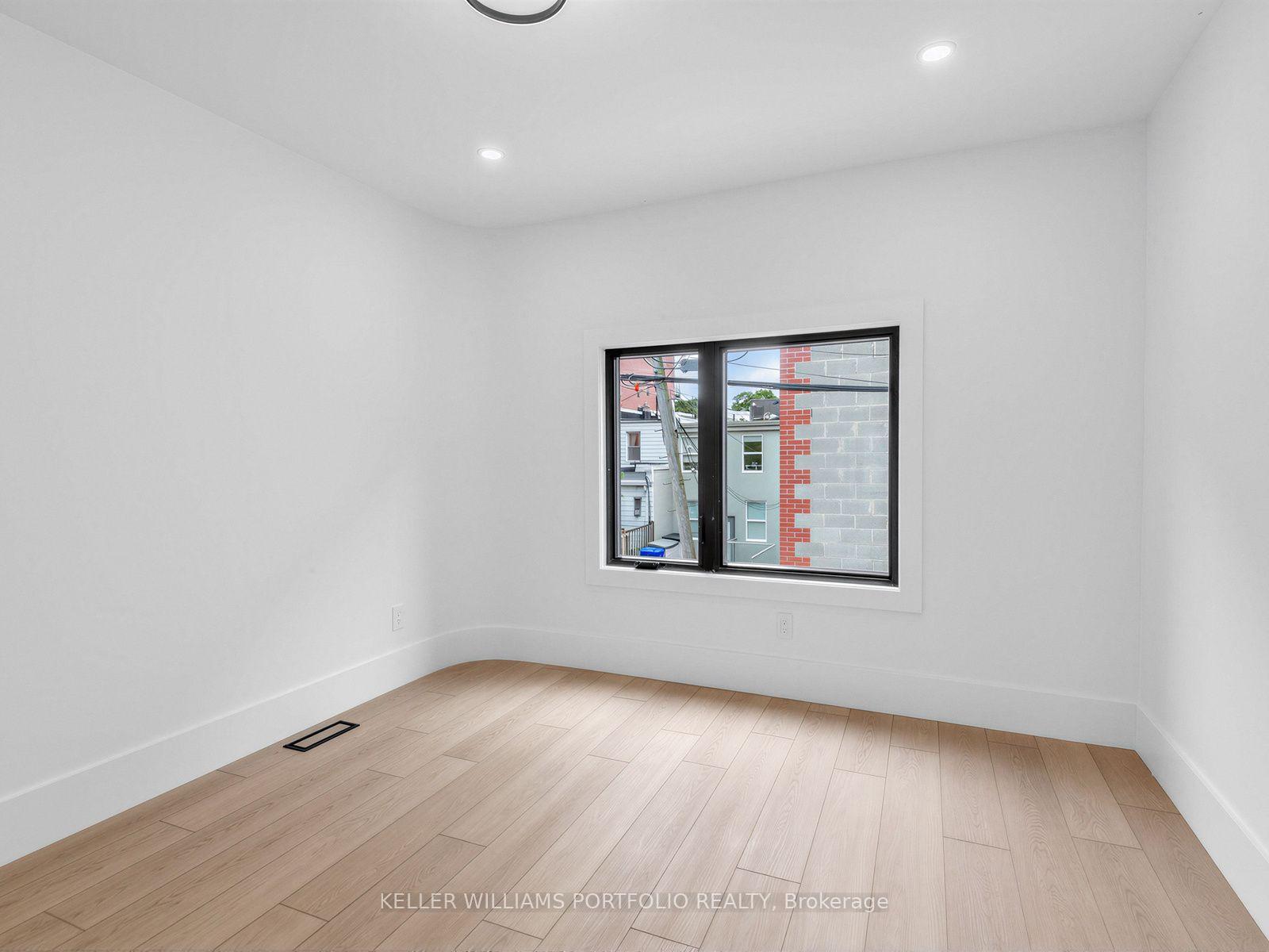 Photo 40 of 561 Durie Street, Toronto, Runnymede-Bloor West Village — HOMEH