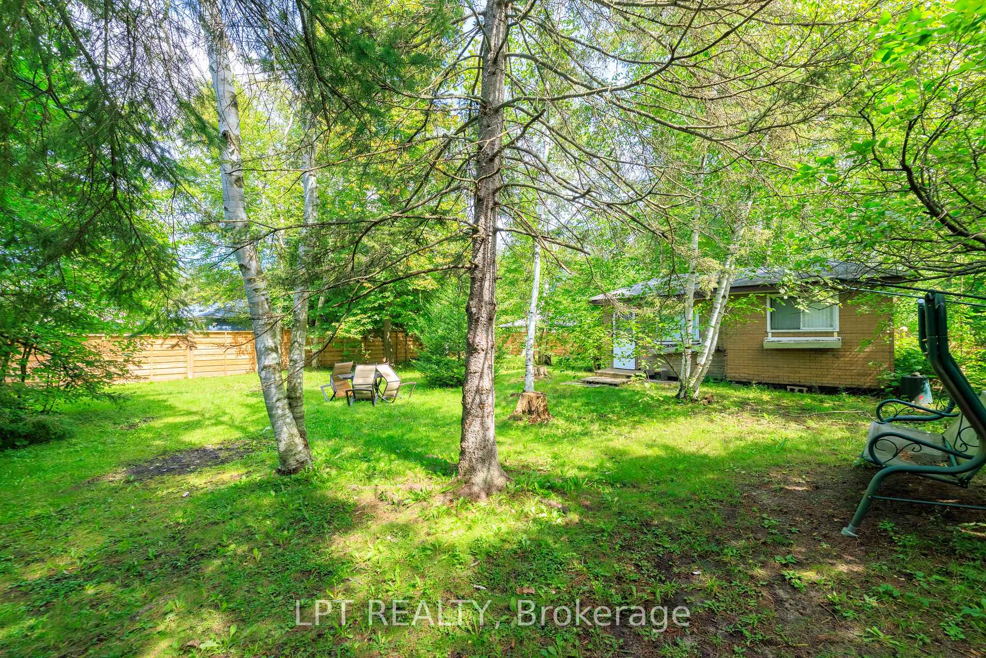 Photo 46 of 61 Edith Avenue, Georgina, Sutton & Jackson's Point — HOMEH
