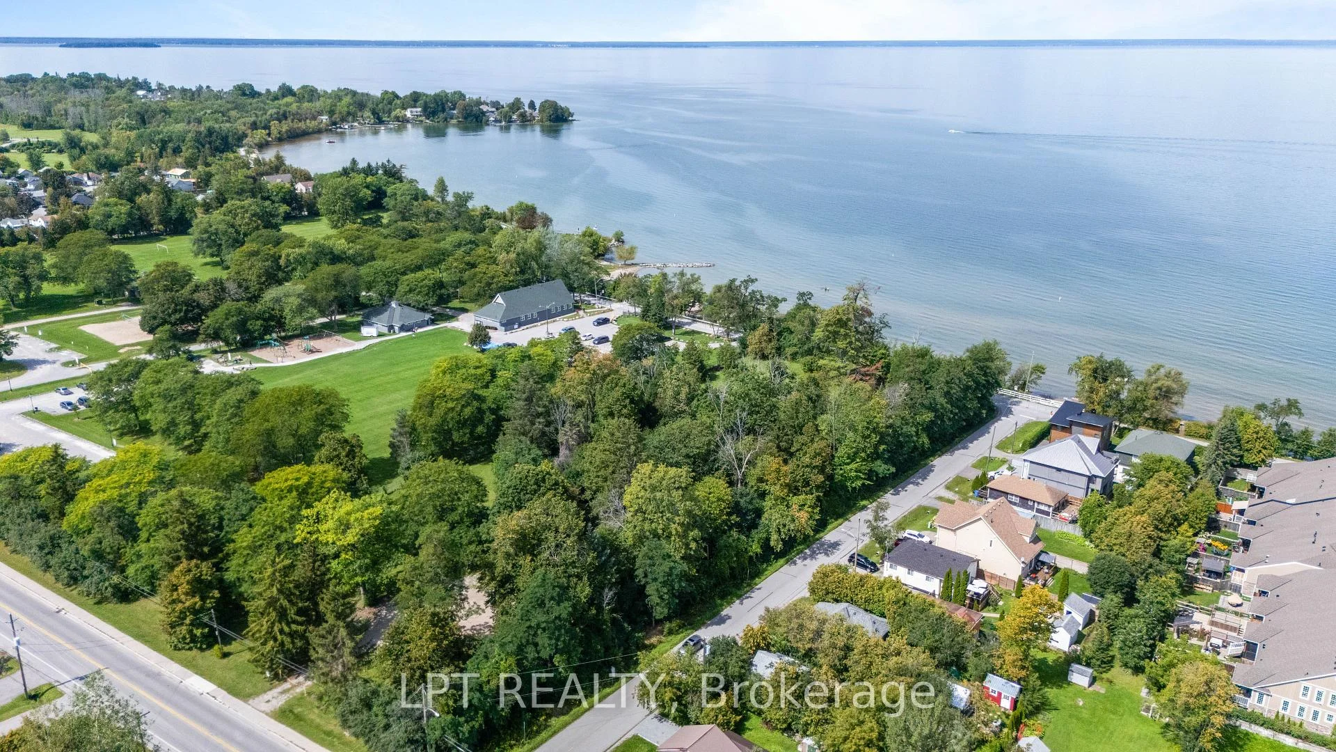 Photo 48 of 61 Edith Avenue, Georgina, Sutton & Jackson's Point — HOMEH