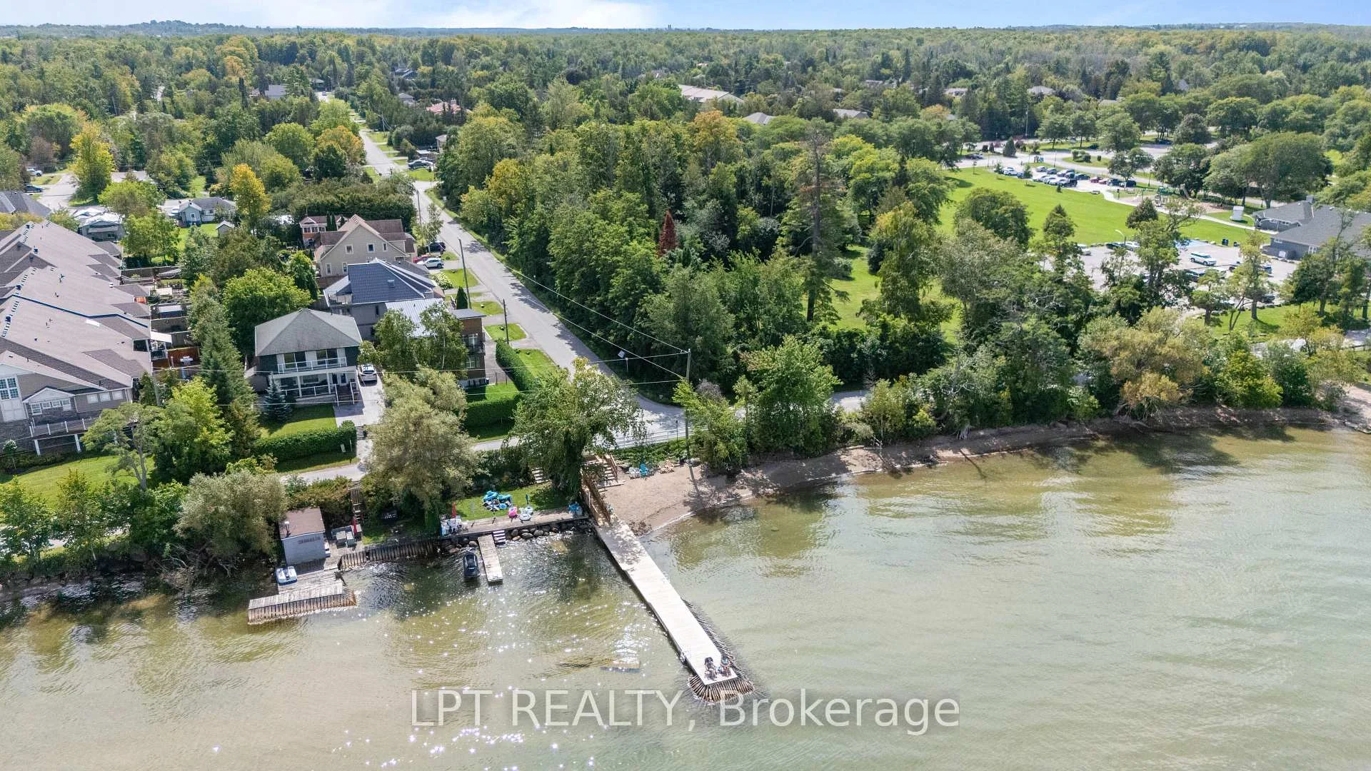 Photo 2 of 61 Edith Avenue, Georgina, Sutton & Jackson's Point — HOMEH