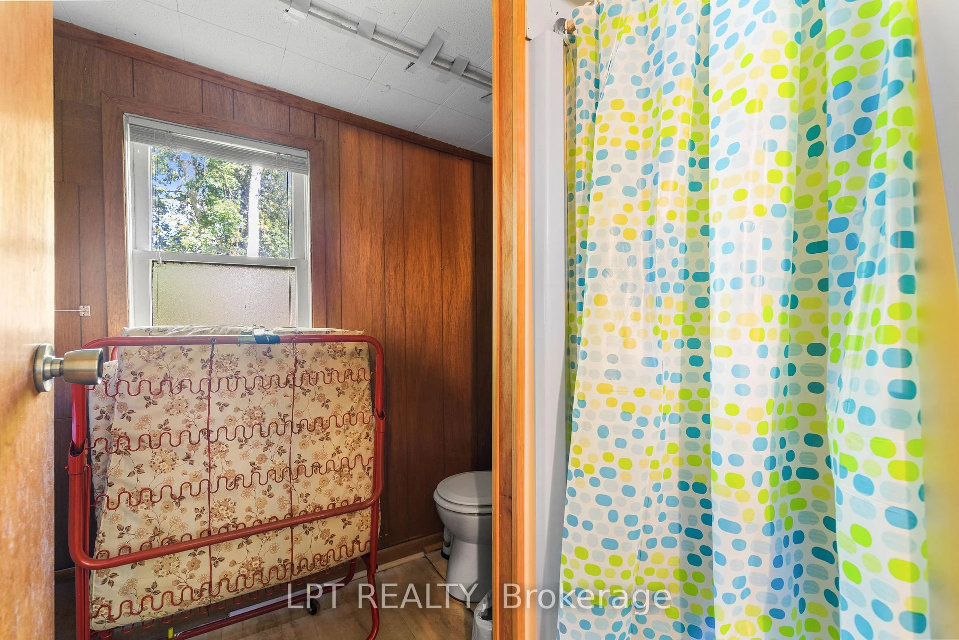 Photo 43 of 61 Edith Avenue, Georgina, Sutton & Jackson's Point — HOMEH