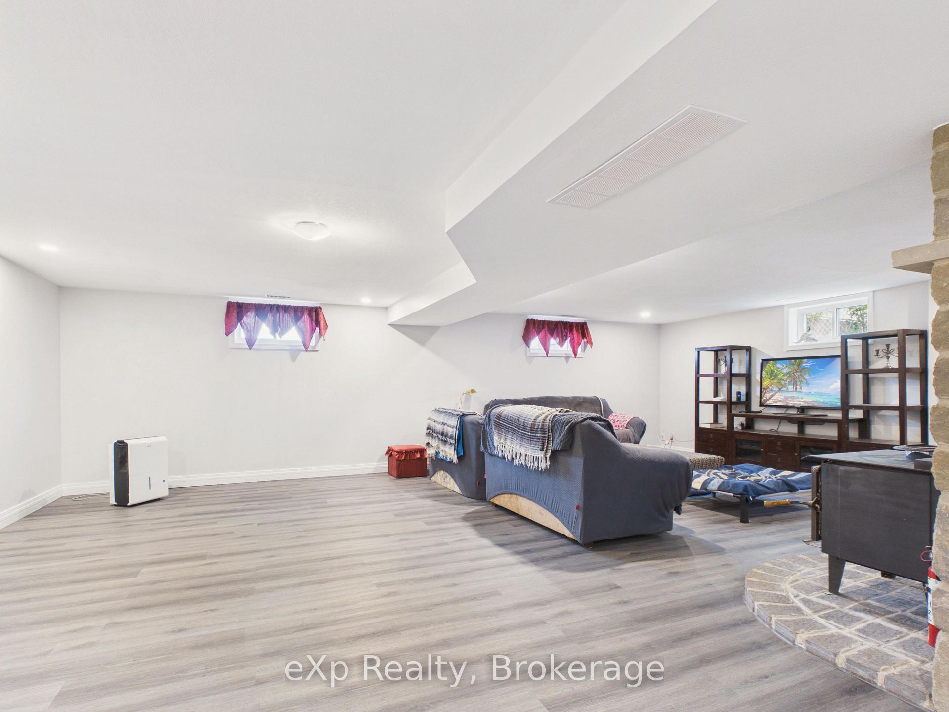 Photo 15 of 341013 Grey Road 28, Hanover — HOMEH