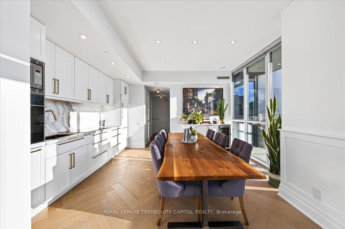 Photo 21 of Unit 3709, 88 Blue Jays Way, Toronto, Waterfront Communities — HOMEH