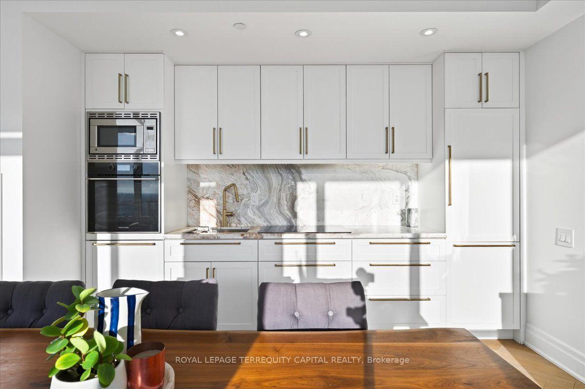 Photo 24 of Unit 3709, 88 Blue Jays Way, Toronto, Waterfront Communities — HOMEH