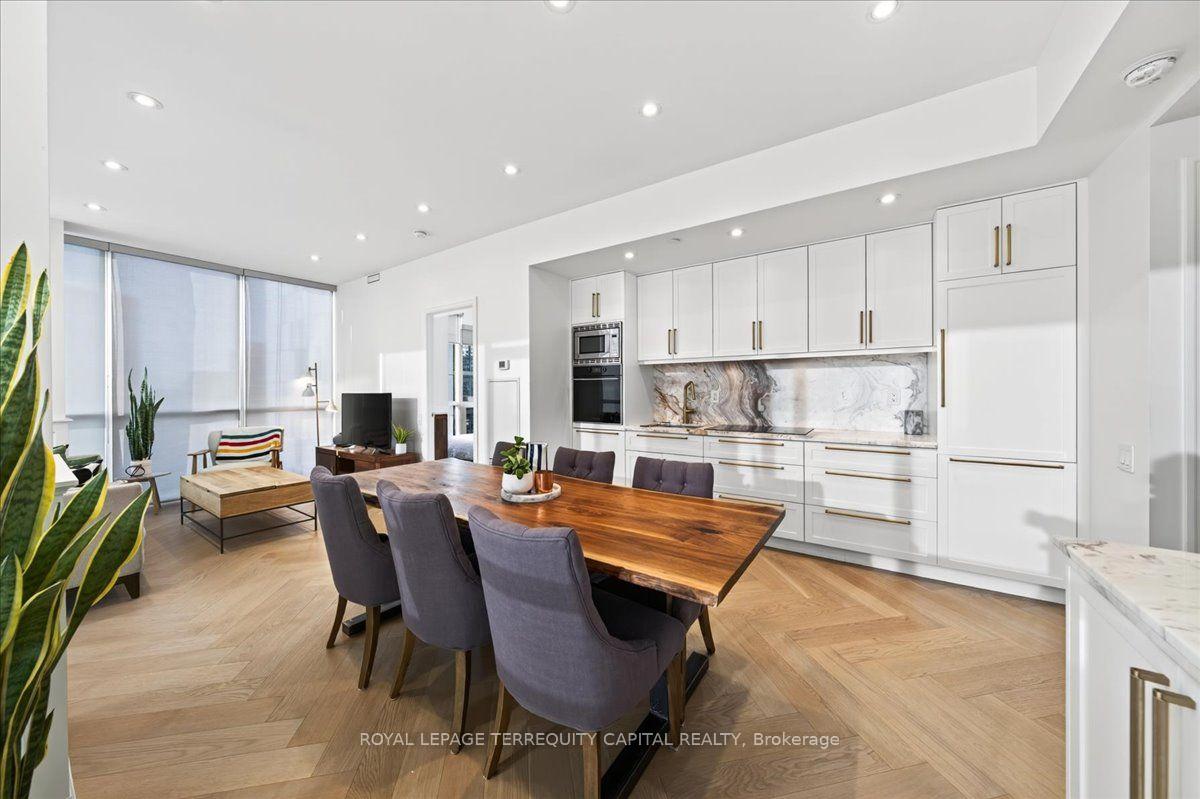 Photo 37 of Unit 3709, 88 Blue Jays Way, Toronto, Waterfront Communities — HOMEH