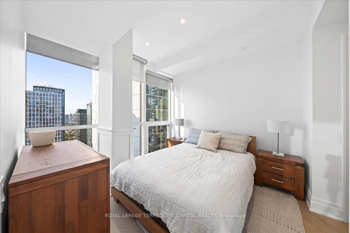 Photo 38 of Unit 3709, 88 Blue Jays Way, Toronto, Waterfront Communities — HOMEH