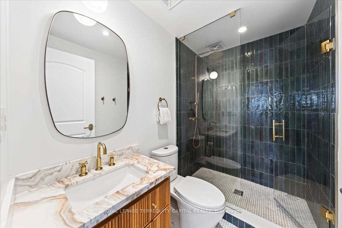 Photo 41 of Unit 3709, 88 Blue Jays Way, Toronto, Waterfront Communities — HOMEH