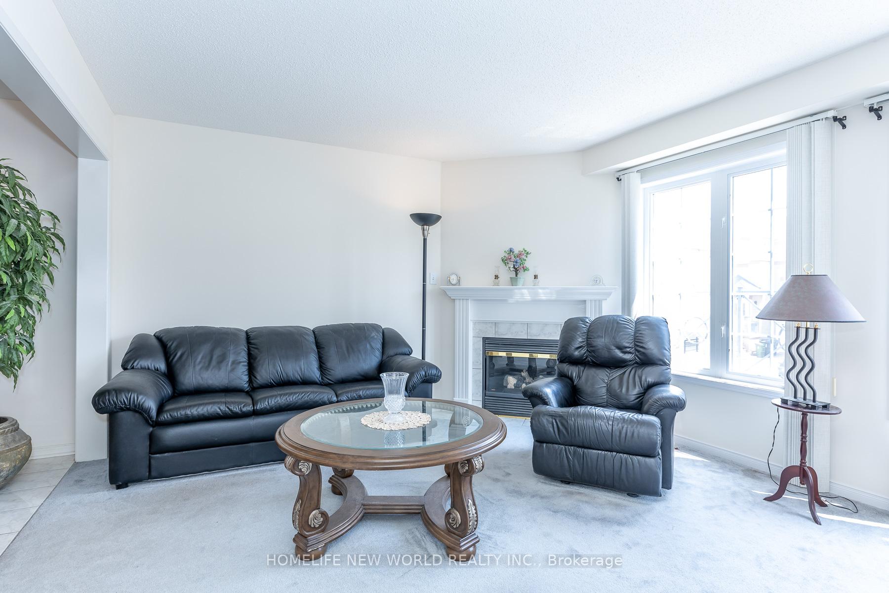 Photo 21 of 12 Touchstone Drive, North York, Brookhaven-Amesbury — HOMEH