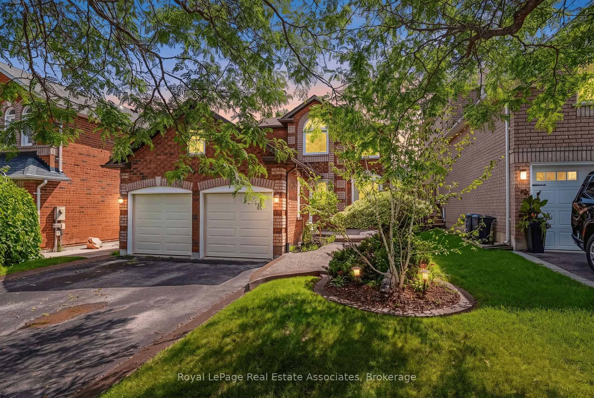 Photo 1 of 5 Early Street, Halton Hills, Georgetown — HOMEH