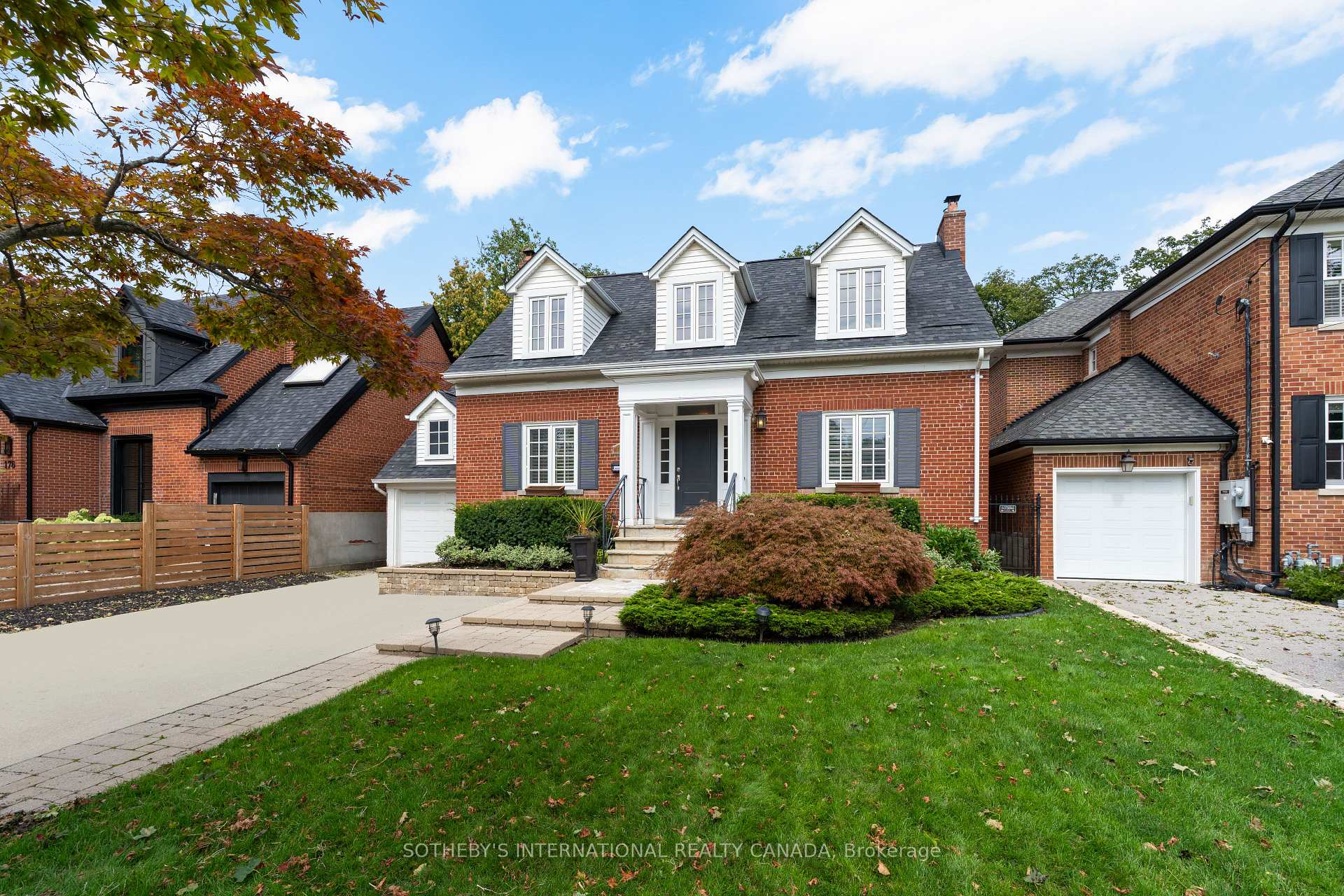 Photo 3 of 174 Ridley Boulevard, Toronto, Bedford Park-Nortown — HOMEH