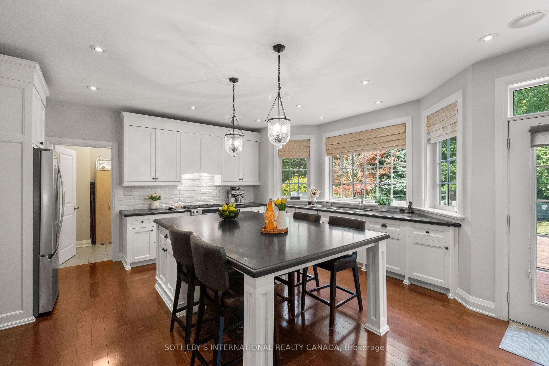 Photo 5 of 174 Ridley Boulevard, Toronto, Bedford Park-Nortown — HOMEH