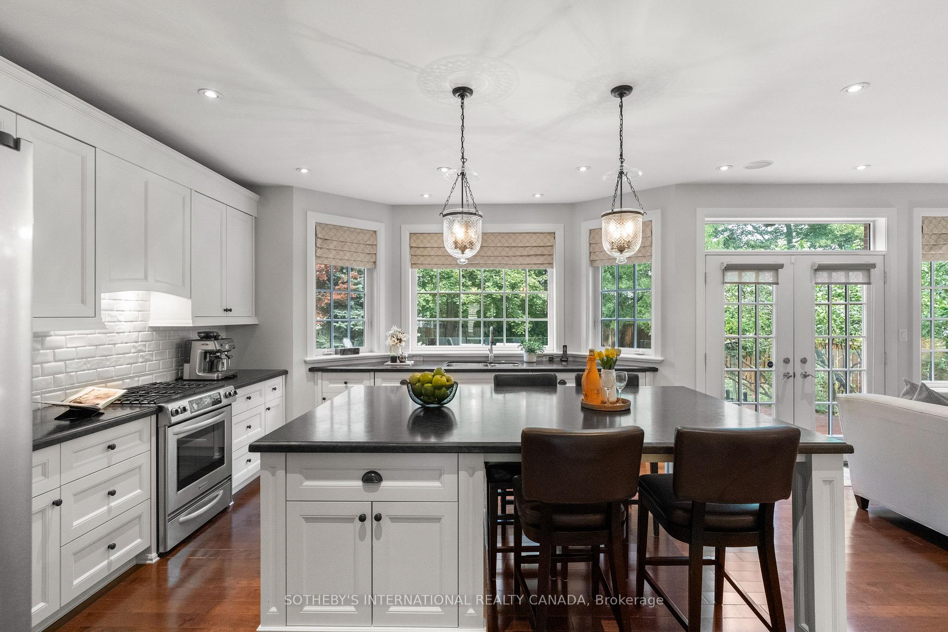 Photo 7 of 174 Ridley Boulevard, Toronto, Bedford Park-Nortown — HOMEH