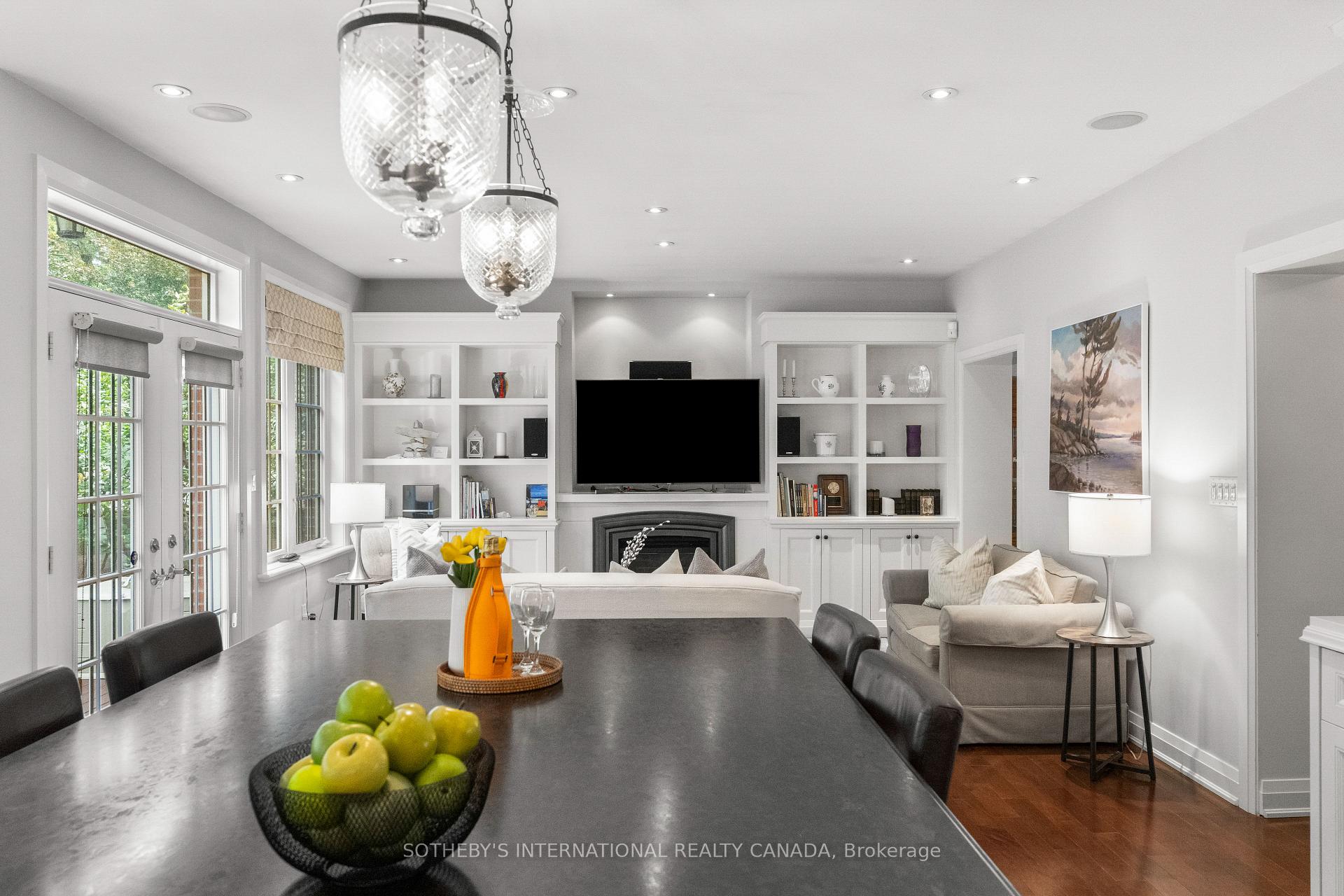 Photo 8 of 174 Ridley Boulevard, Toronto, Bedford Park-Nortown — HOMEH