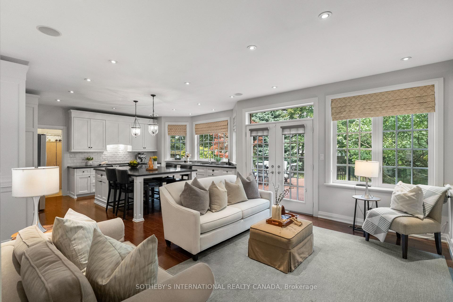 Photo 10 of 174 Ridley Boulevard, Toronto, Bedford Park-Nortown — HOMEH
