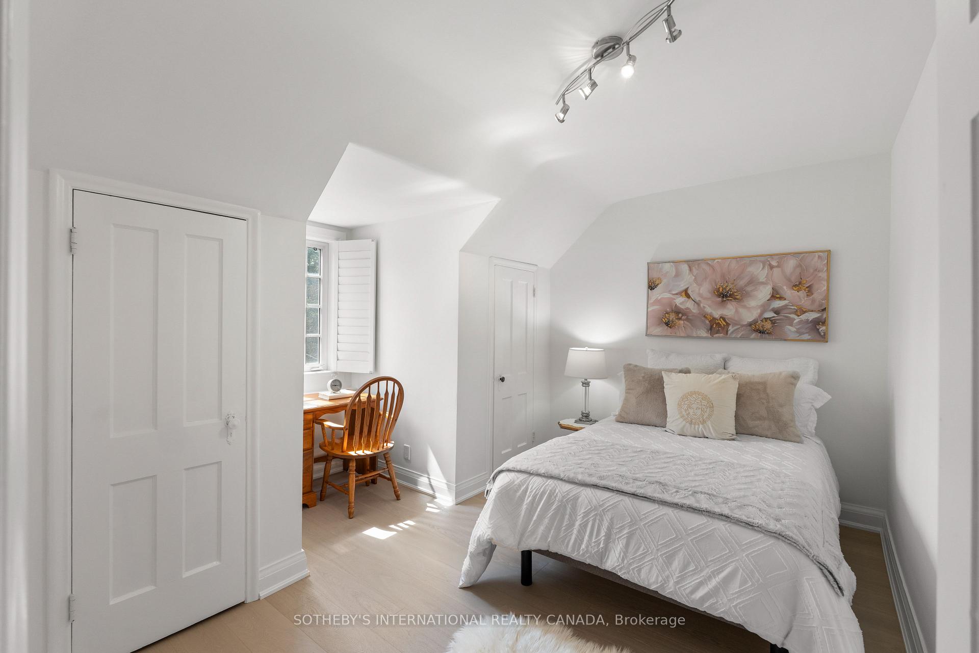 Photo 25 of 174 Ridley Boulevard, Toronto, Bedford Park-Nortown — HOMEH