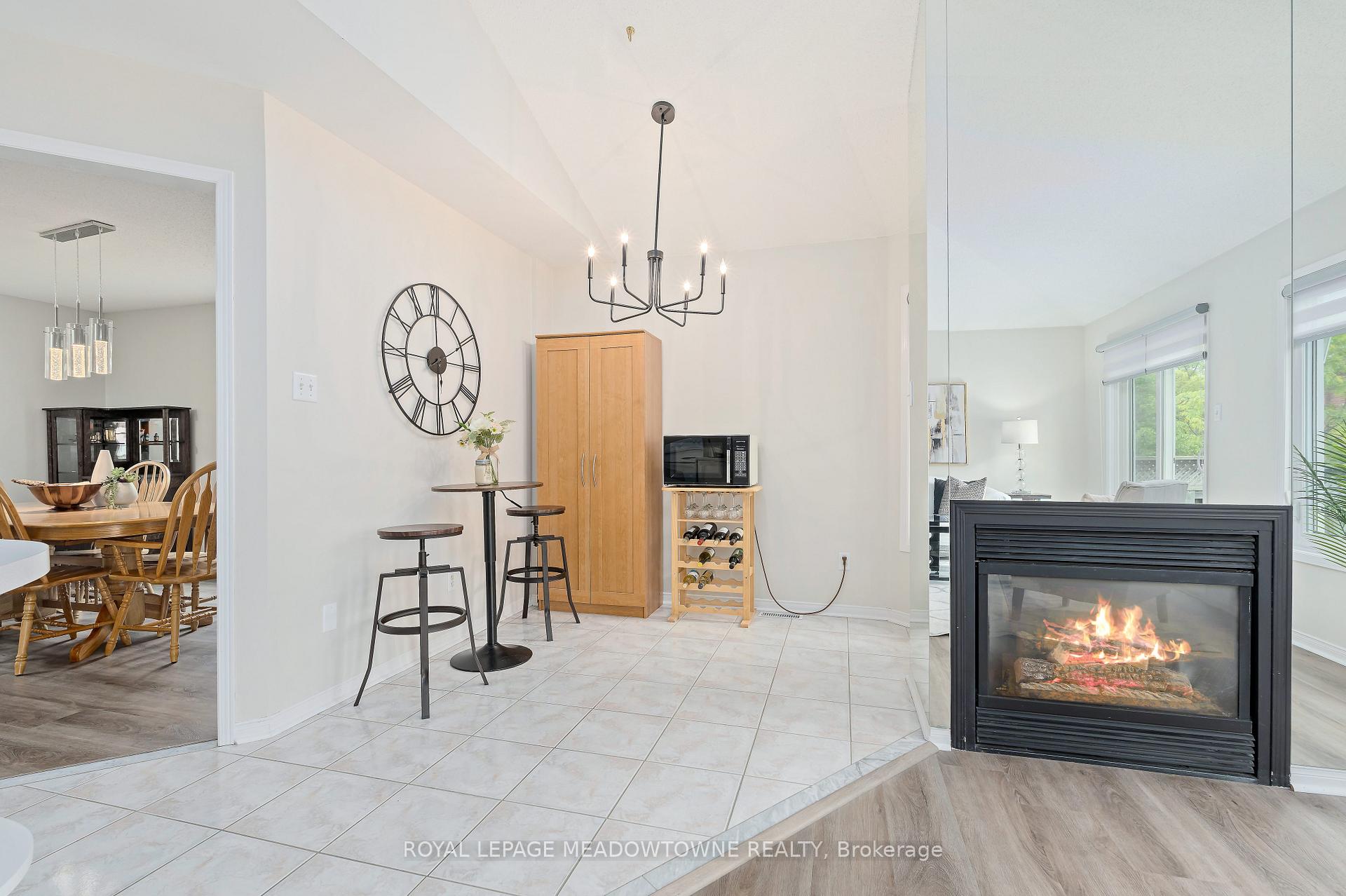 Photo 16 of 73 James Young Drive, Halton Hills, Georgetown — HOMEH