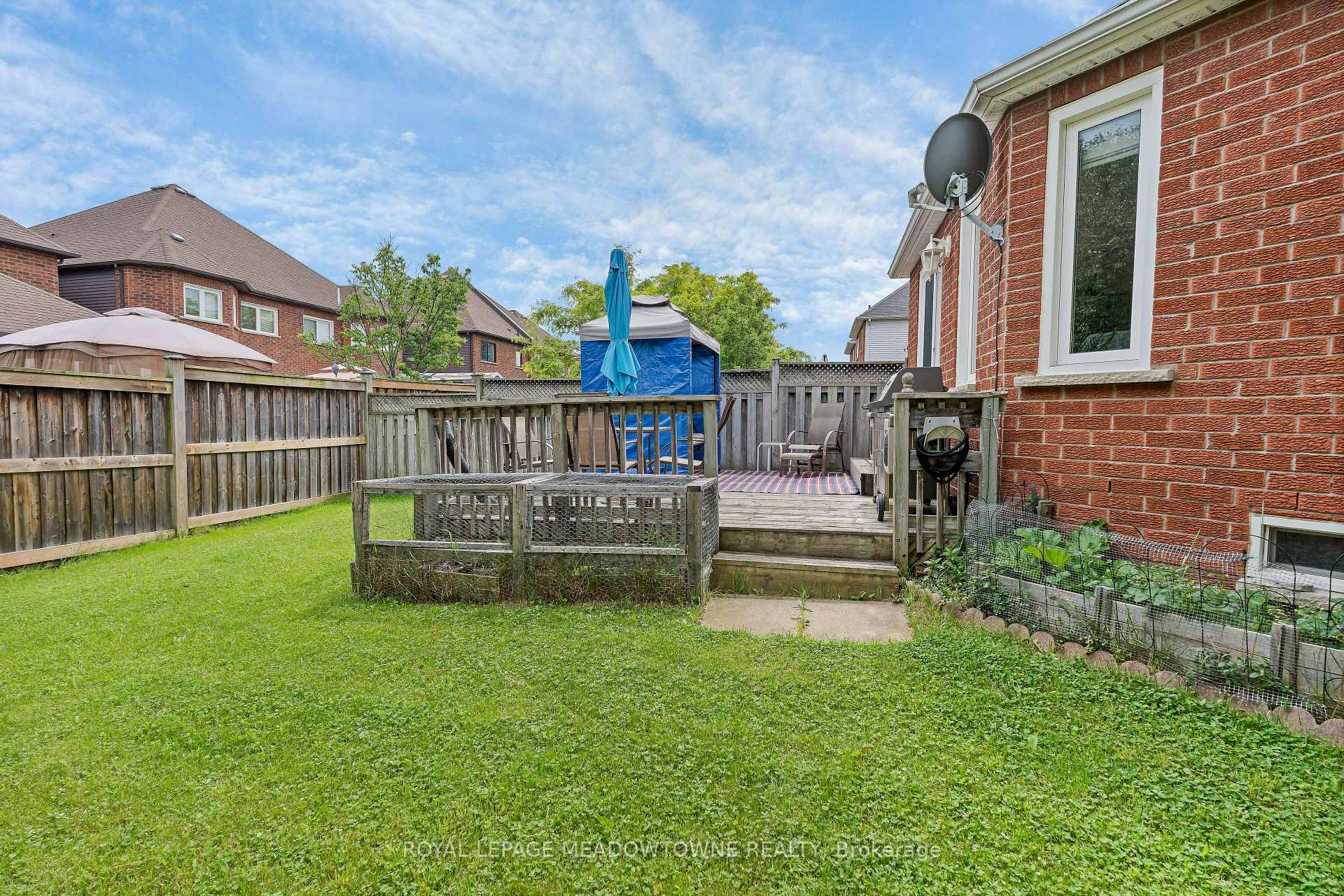 Photo 31 of 73 James Young Drive, Halton Hills, Georgetown — HOMEH