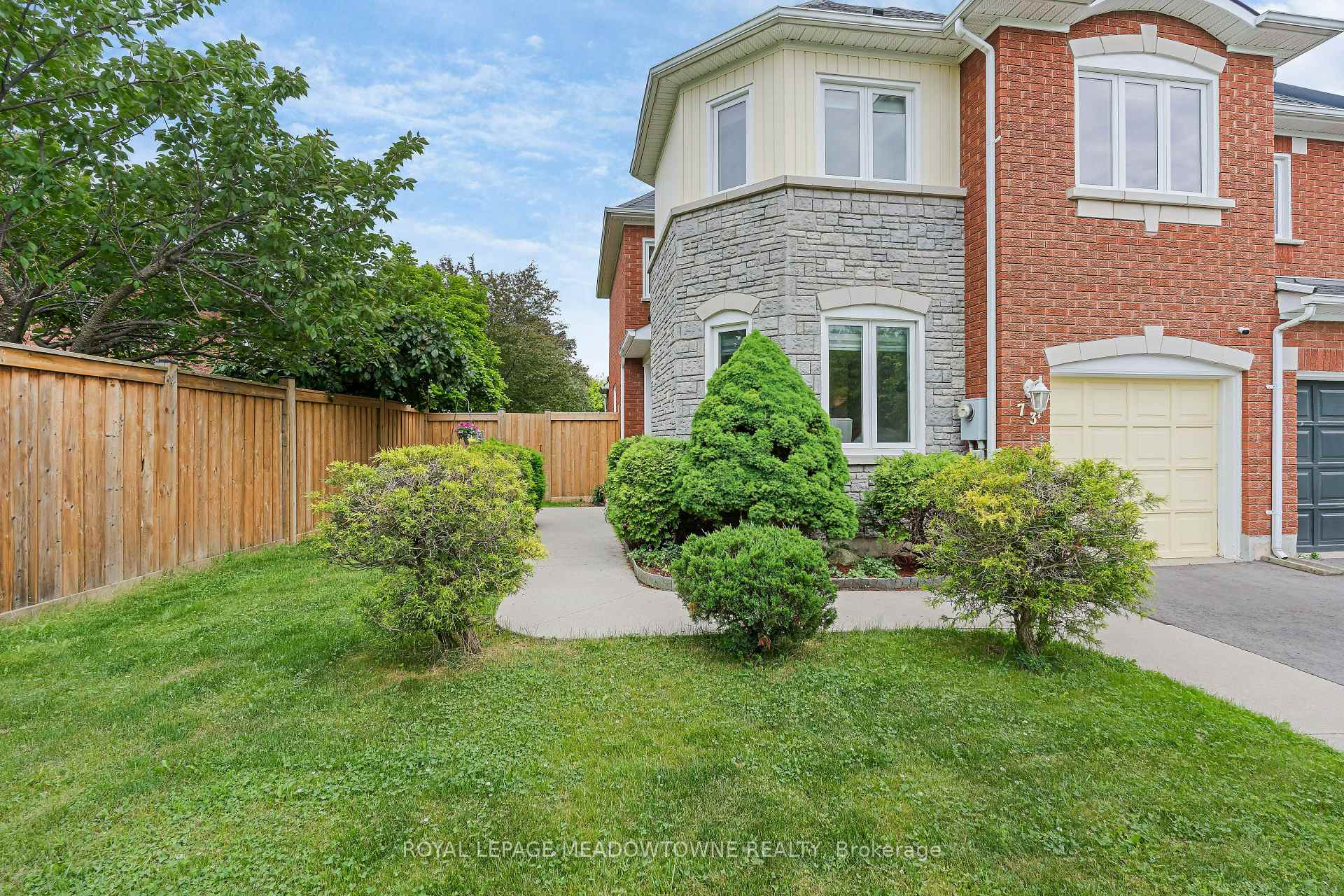 Photo 36 of 73 James Young Drive, Halton Hills, Georgetown — HOMEH