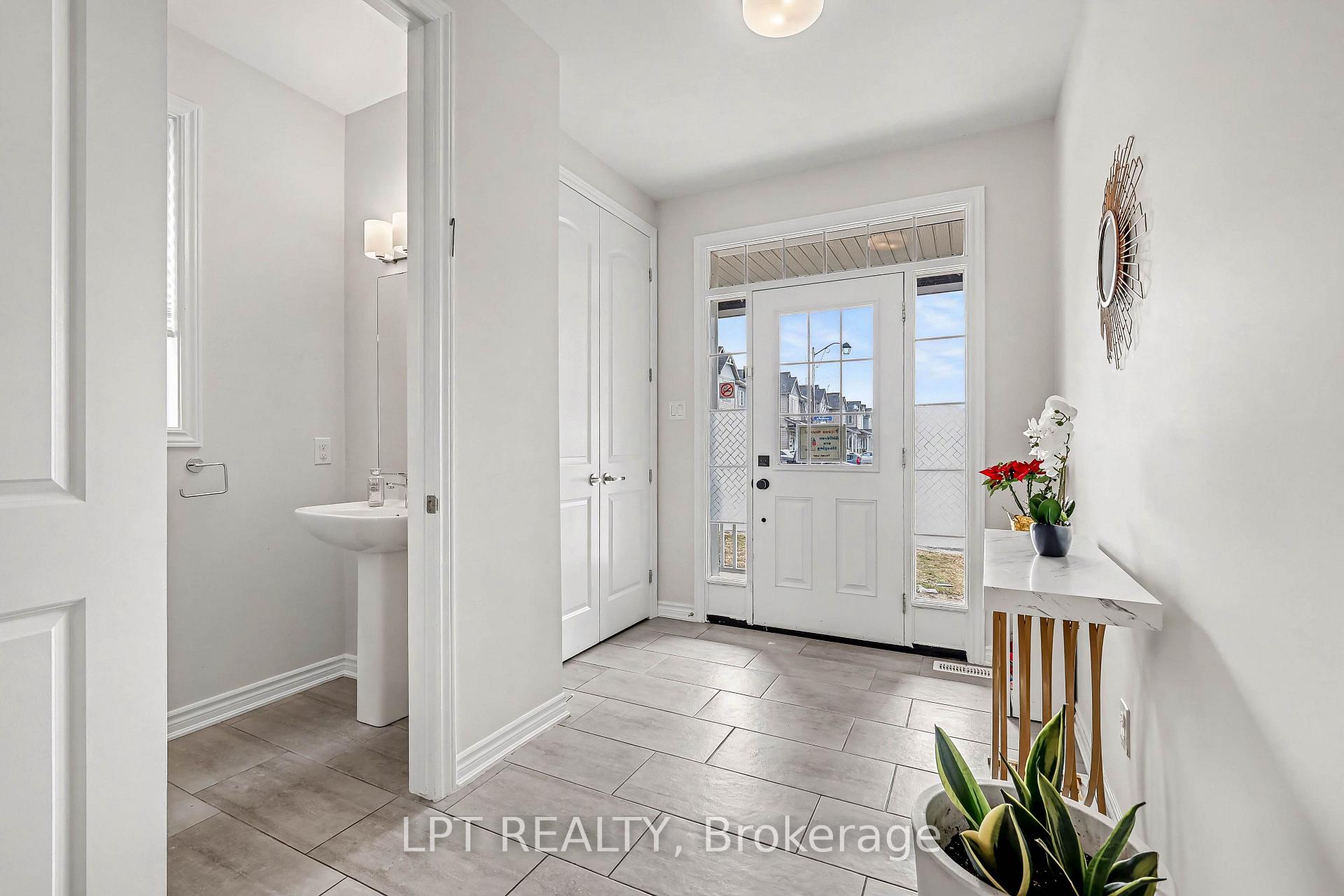 Photo 3 of 730 Perseus Avenue, Ottawa, Barrhaven - Half Moon Bay — HOMEH