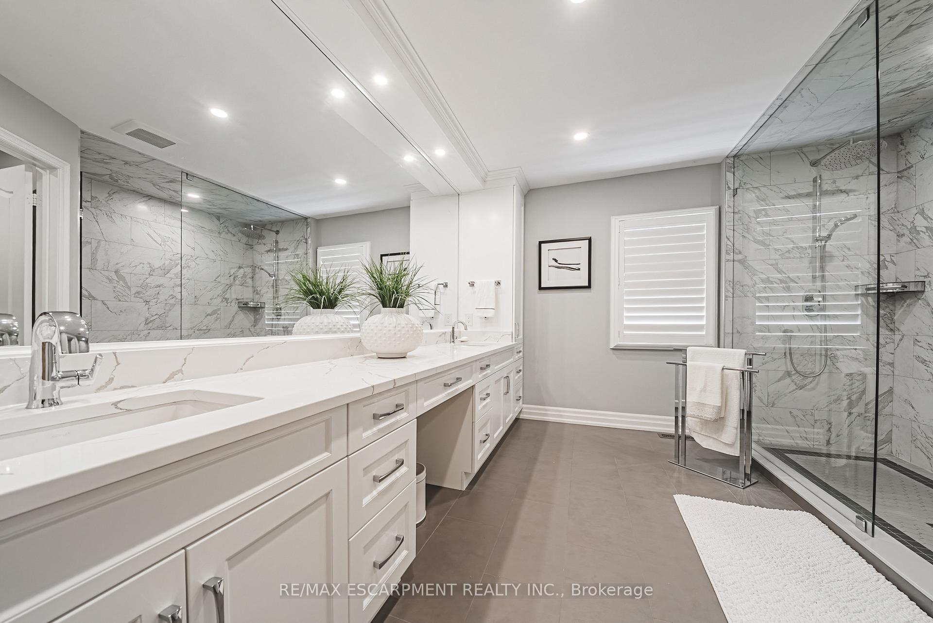 Photo 23 of Unit 19, 4211 Millcroft Park Drive, Burlington, Rose — HOMEH
