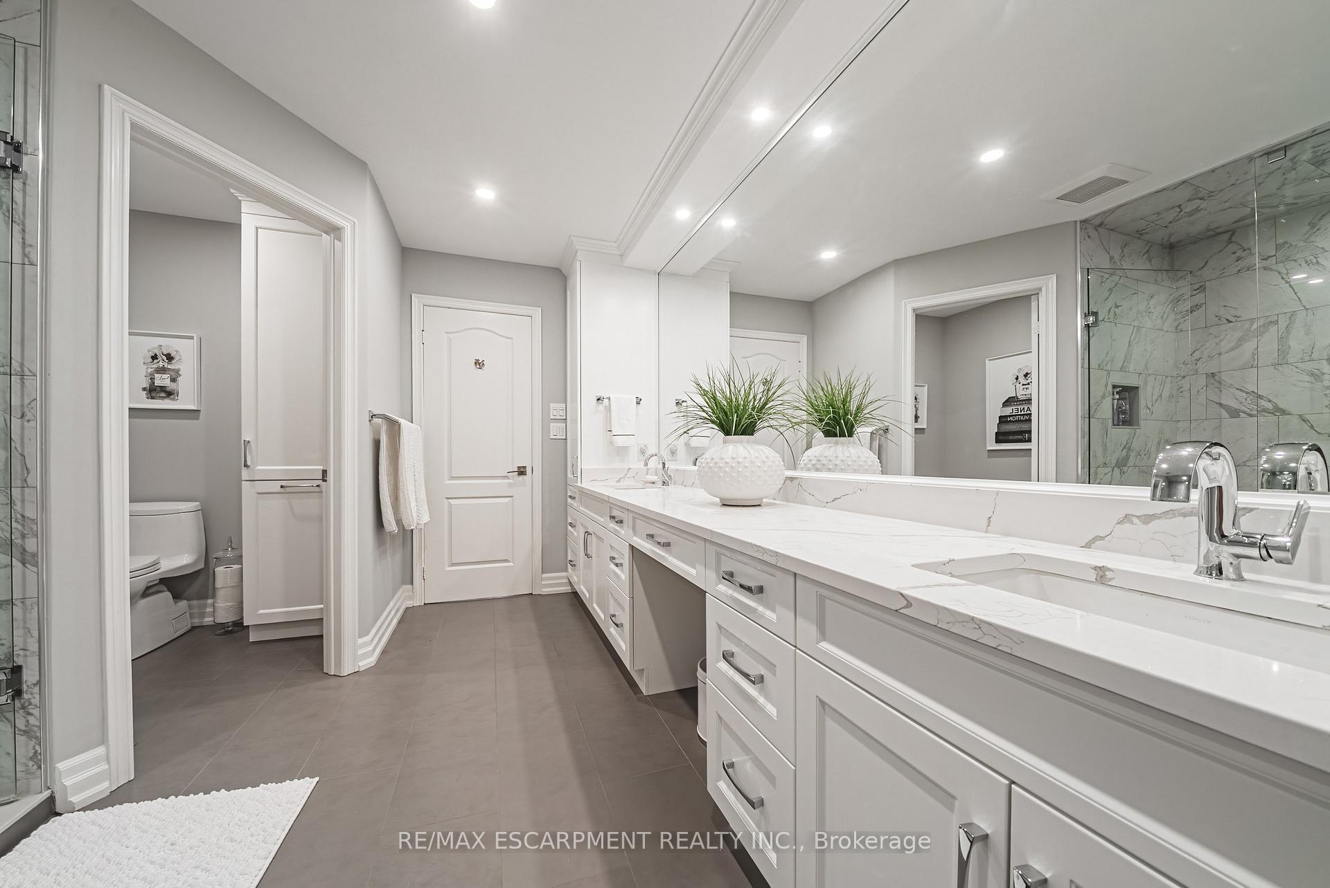 Photo 24 of Unit 19, 4211 Millcroft Park Drive, Burlington, Rose — HOMEH
