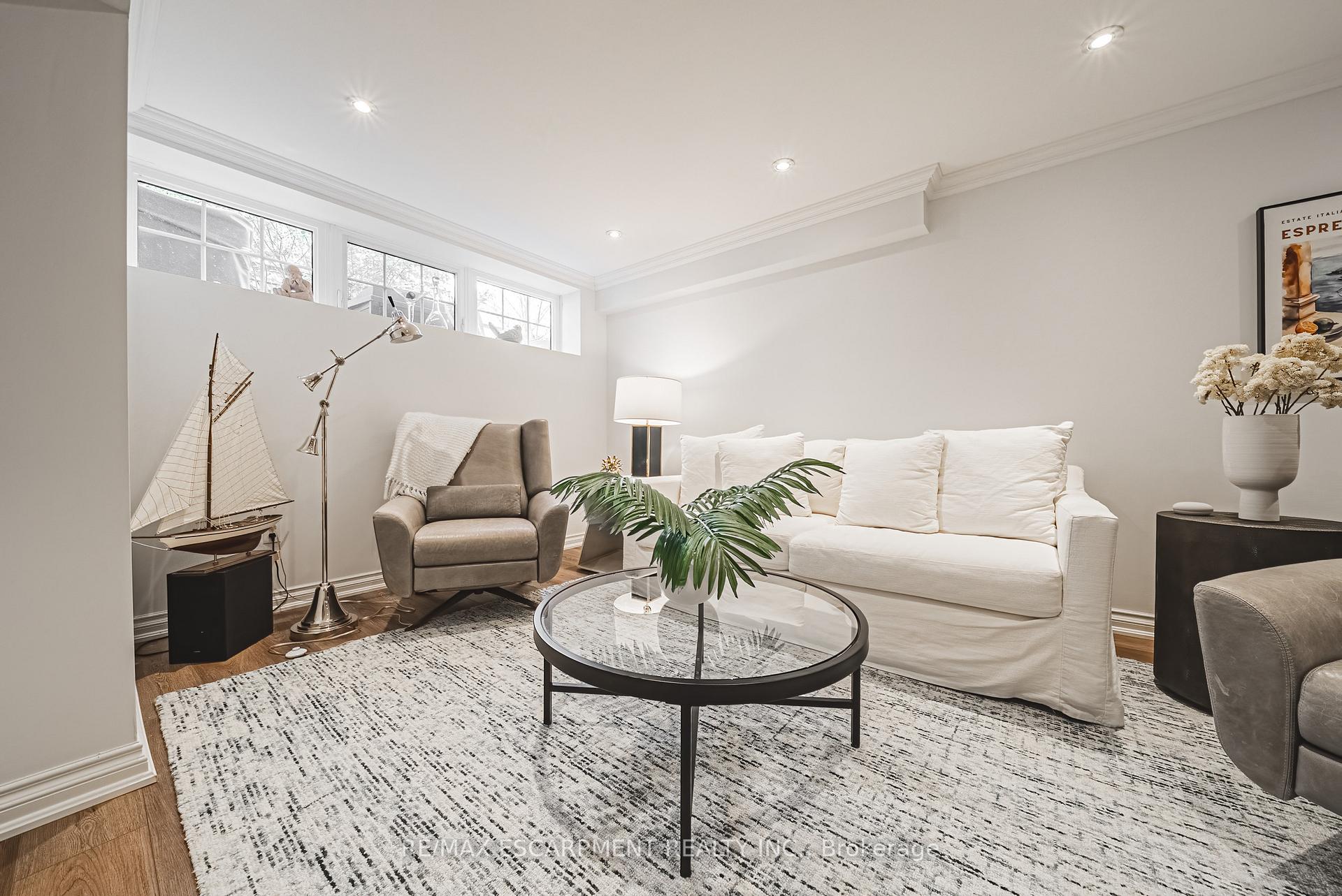 Photo 31 of Unit 19, 4211 Millcroft Park Drive, Burlington, Rose — HOMEH