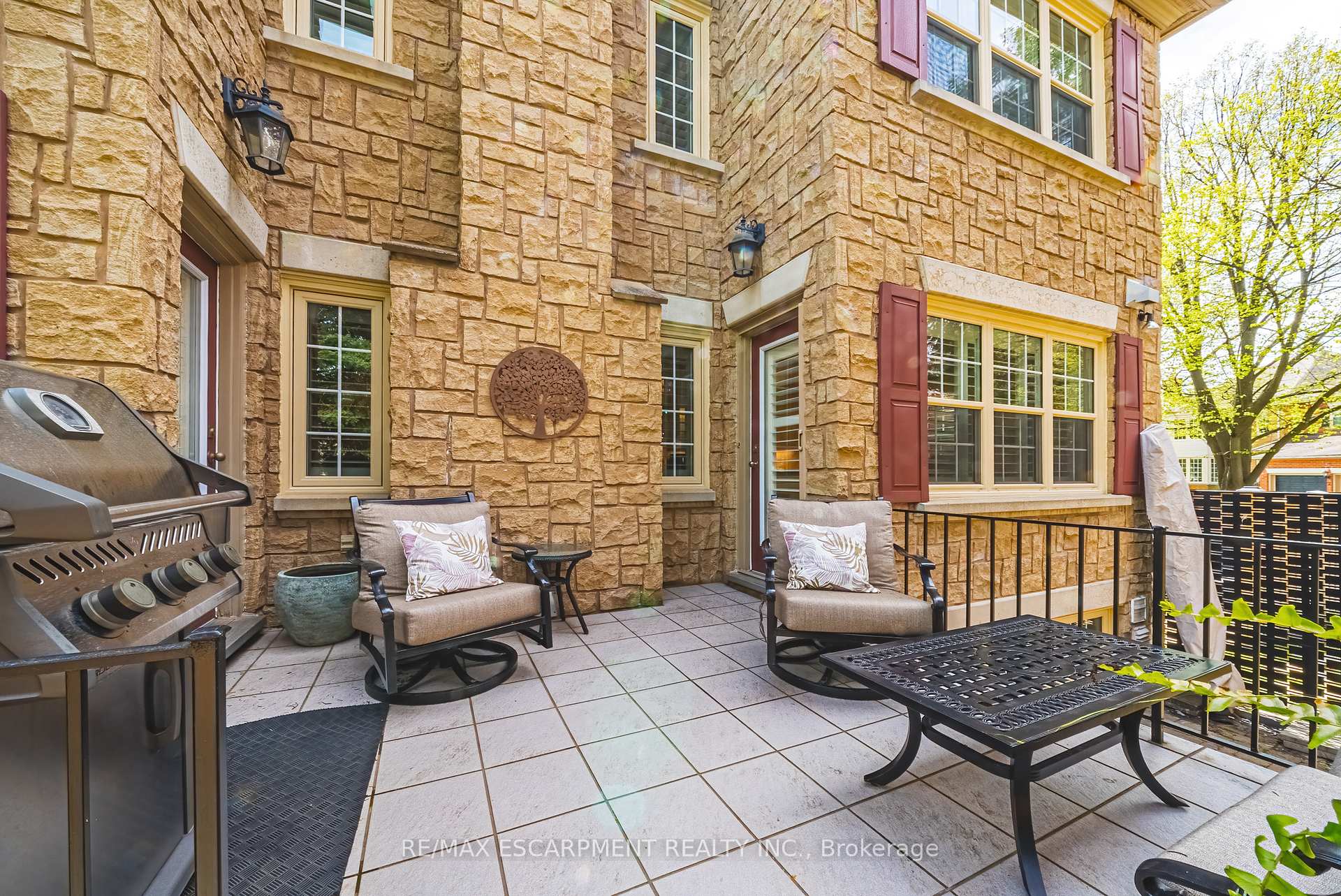 Photo 36 of Unit 19, 4211 Millcroft Park Drive, Burlington, Rose — HOMEH