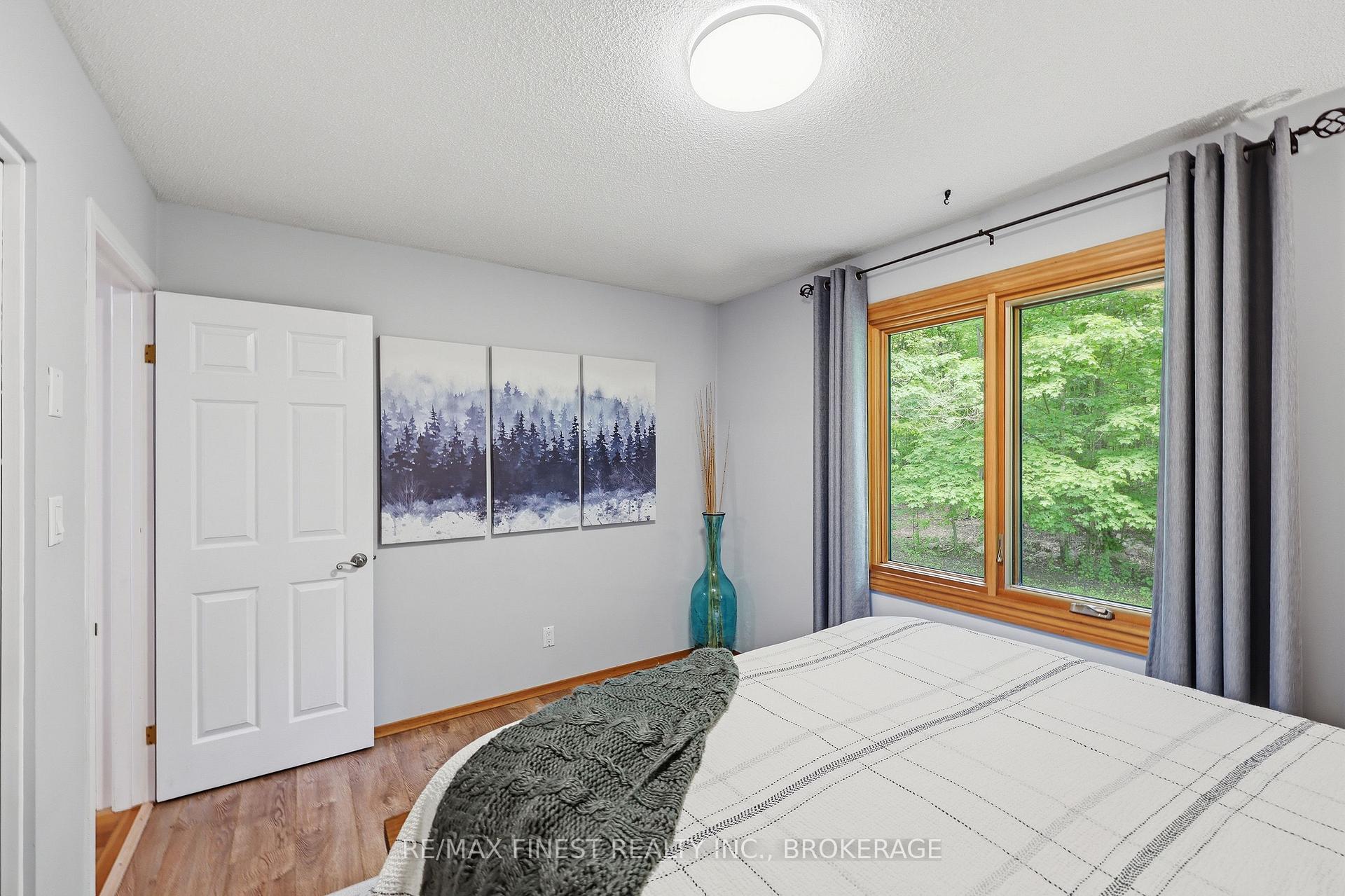 Photo 16 of 1465 Middle Road, Kingston, Kingston East (Incl CFB Kingston) — HOMEH