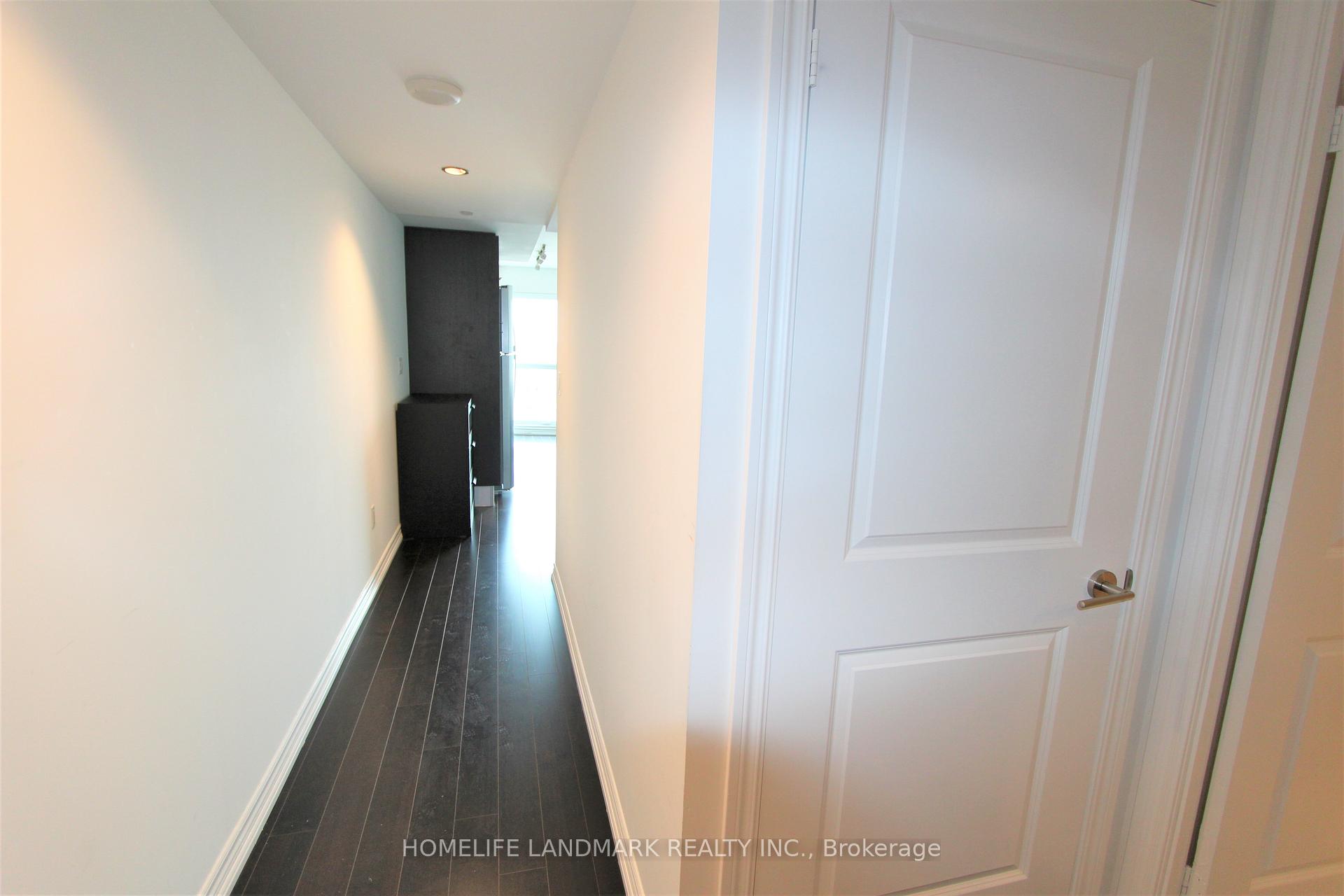 Photo 2 of Unit 2106, 386 Yonge Street, Toronto, Bay Street Corridor — HOMEH