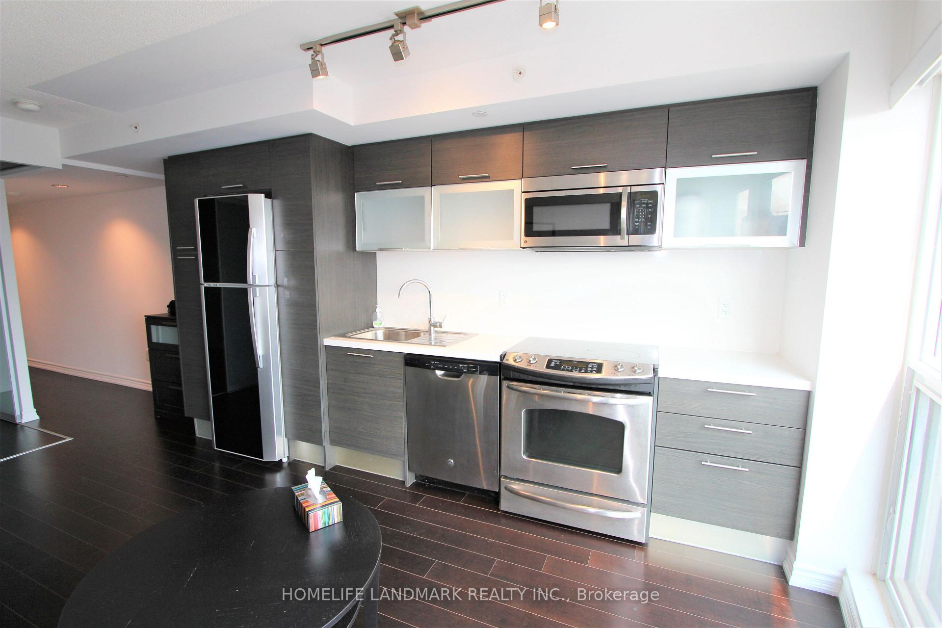 Photo 3 of Unit 2106, 386 Yonge Street, Toronto, Bay Street Corridor — HOMEH
