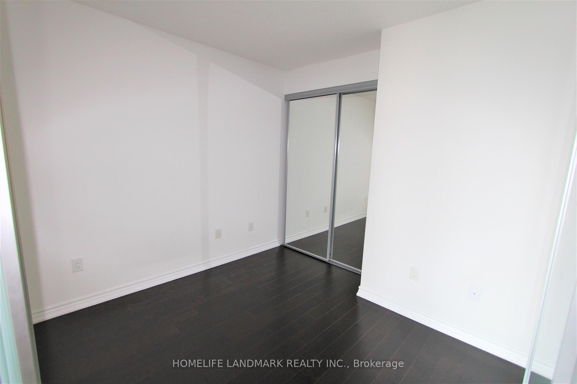 Photo 4 of Unit 2106, 386 Yonge Street, Toronto, Bay Street Corridor — HOMEH