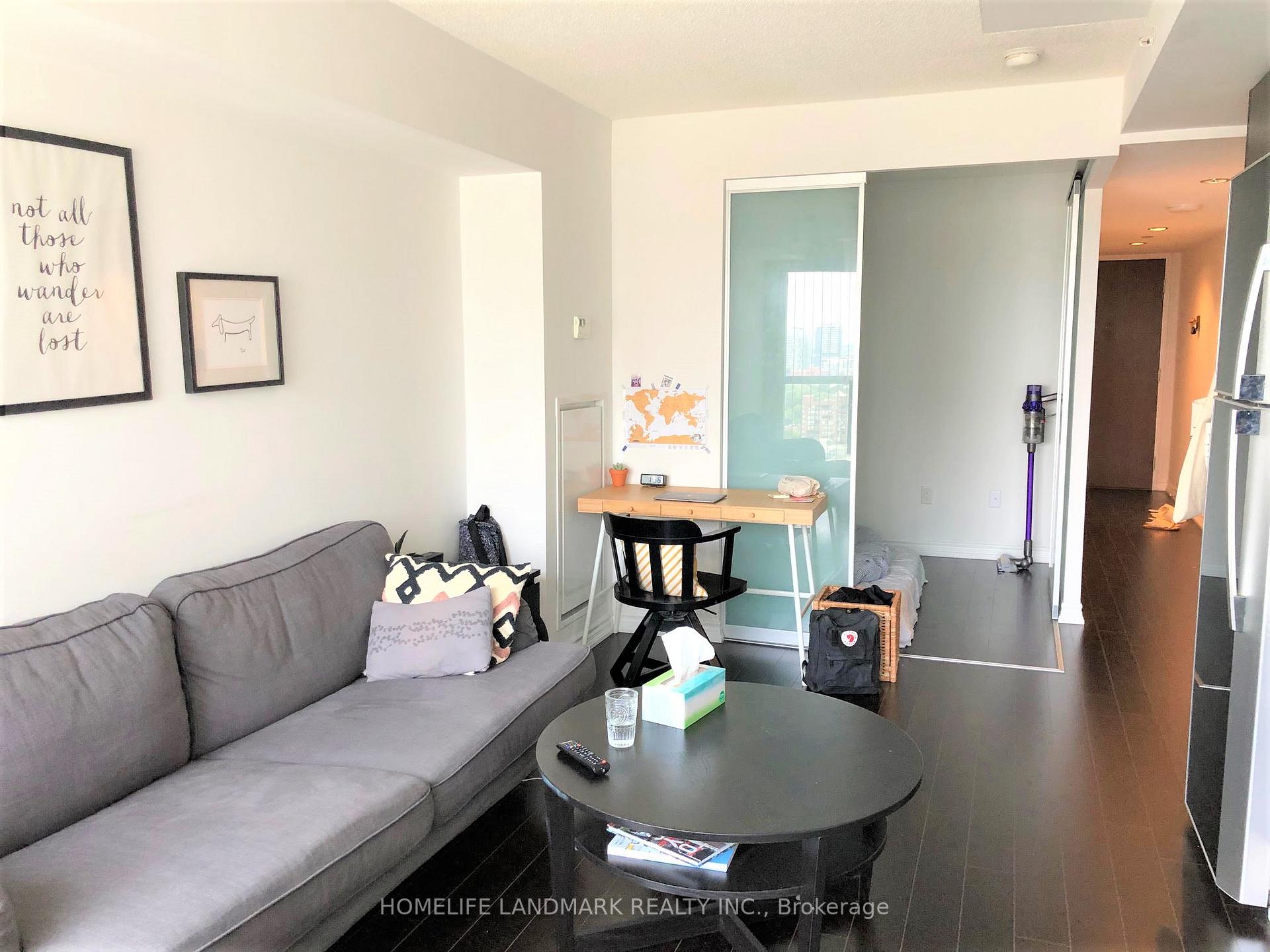 Photo 5 of Unit 2106, 386 Yonge Street, Toronto, Bay Street Corridor — HOMEH
