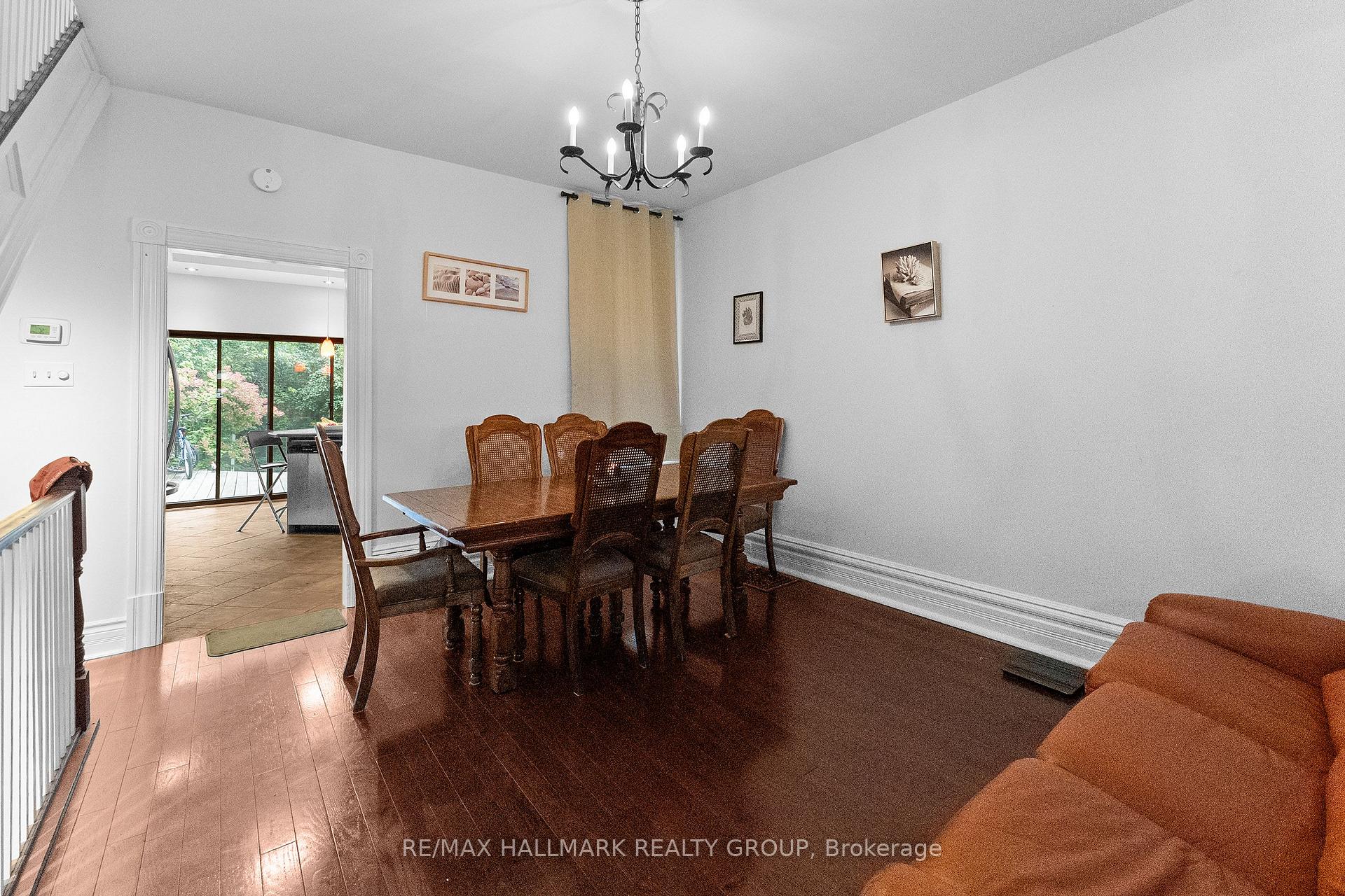 Photo 8 of 157 St Andrew Street, Ottawa, Lower Town/Byward Market — HOMEH