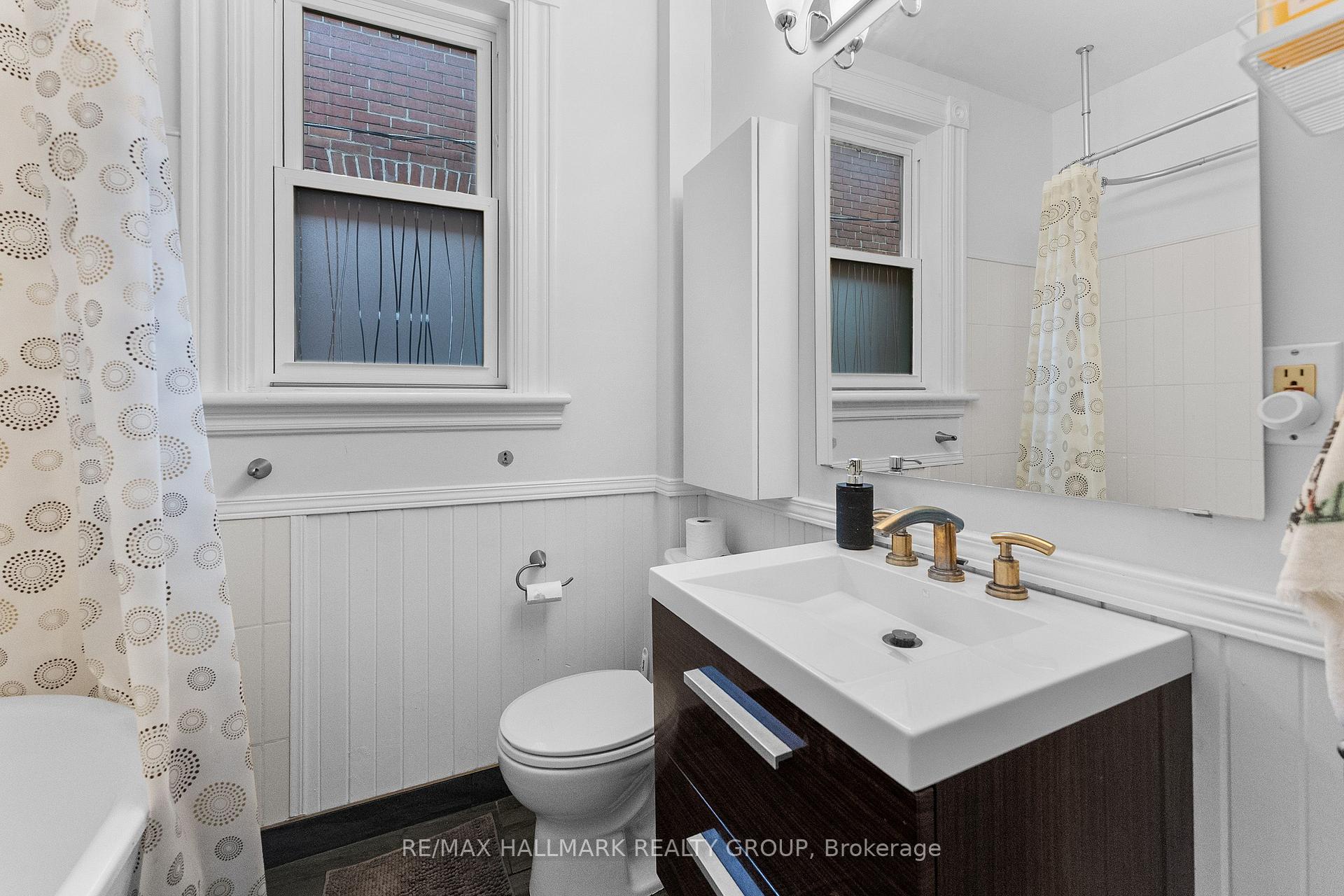 Photo 23 of 157 St Andrew Street, Ottawa, Lower Town/Byward Market — HOMEH
