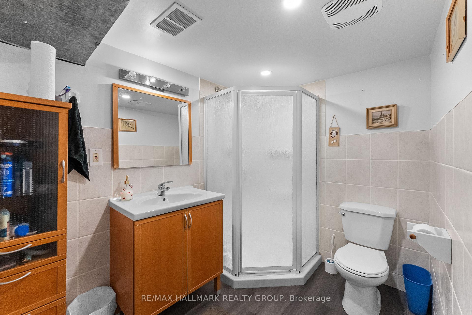 Photo 33 of 157 St Andrew Street, Ottawa, Lower Town/Byward Market — HOMEH