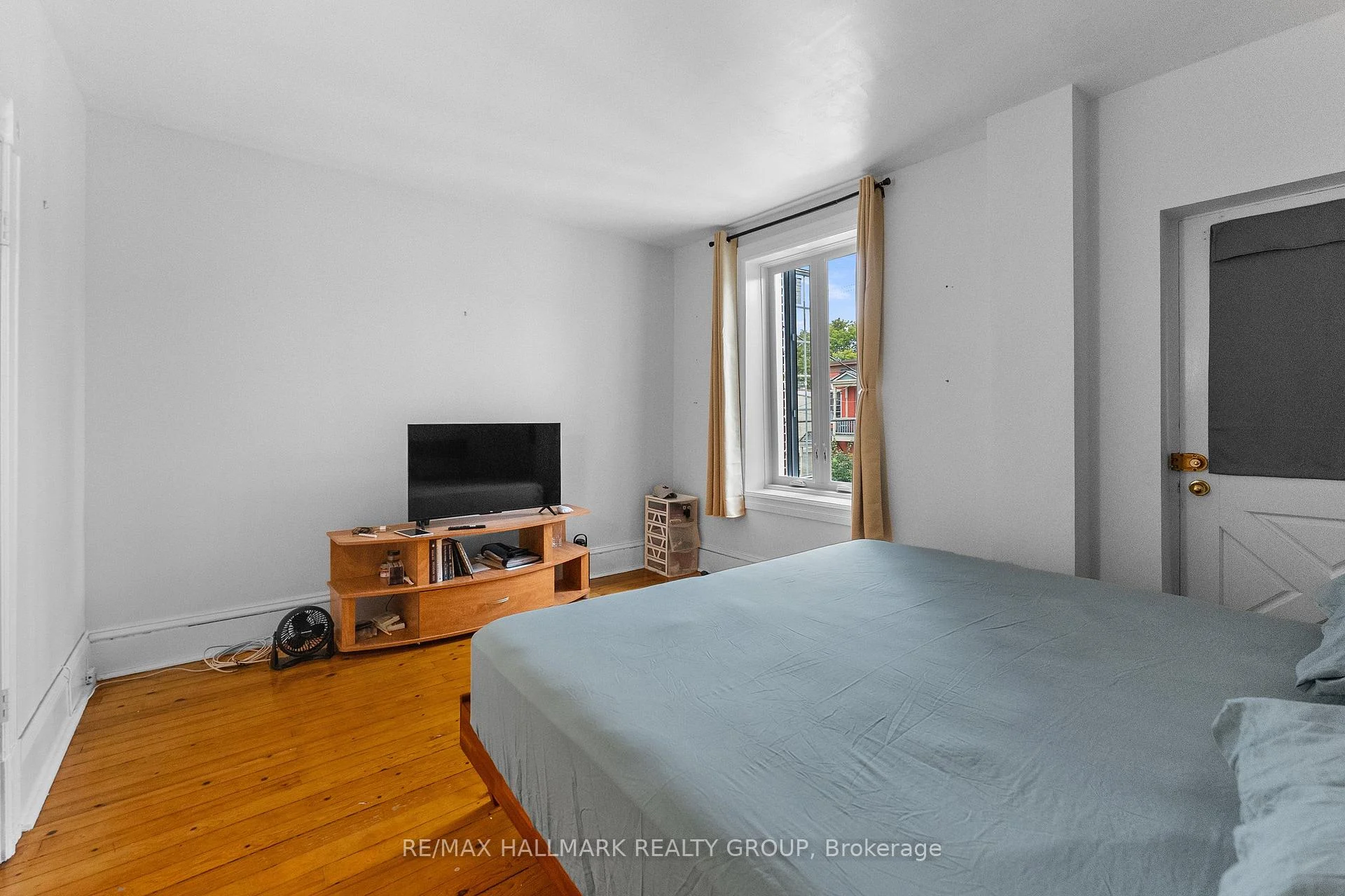 Photo 16 of 157 St Andrew Street, Ottawa, Lower Town/Byward Market — HOMEH