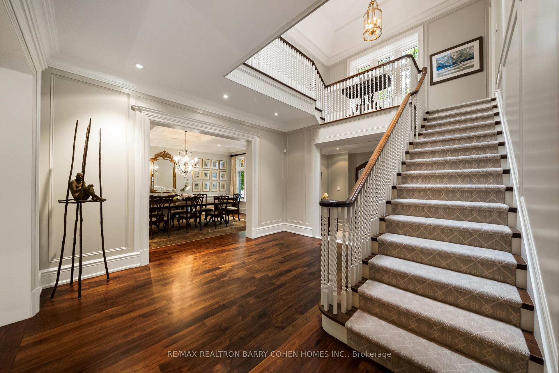 Photo 3 of 113 Donwoods Drive, North York, Bridle Path-Sunnybrook-York Mills — HOMEH
