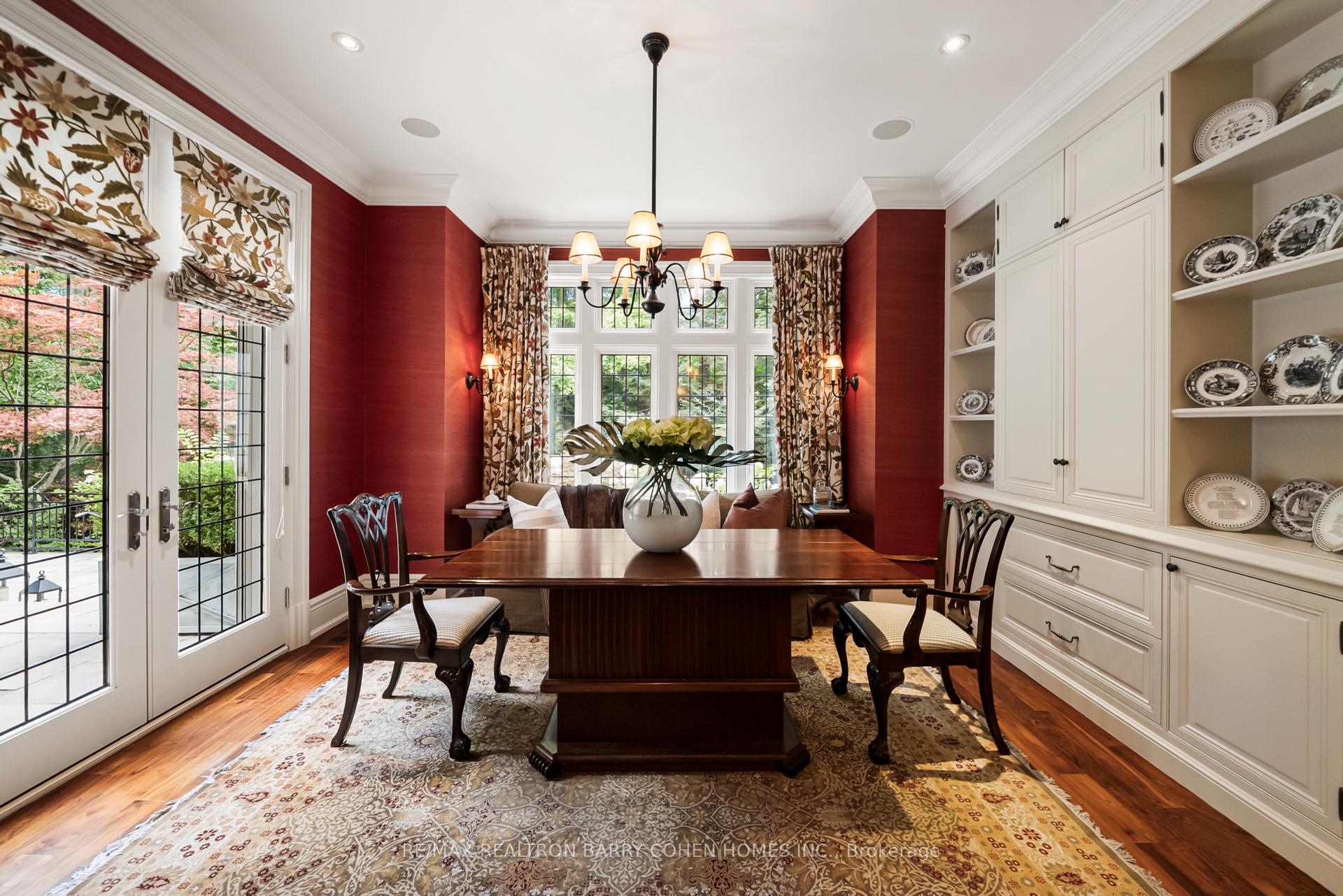 Photo 9 of 113 Donwoods Drive, North York, Bridle Path-Sunnybrook-York Mills — HOMEH