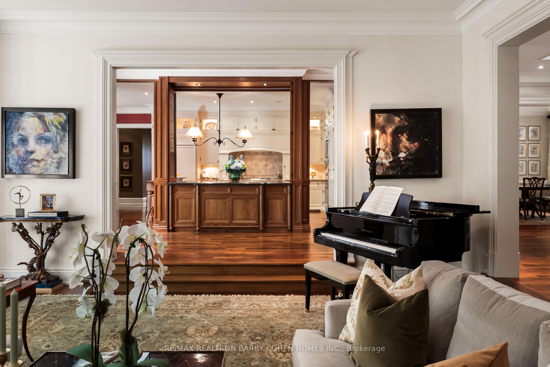 Photo 15 of 113 Donwoods Drive, North York, Bridle Path-Sunnybrook-York Mills — HOMEH