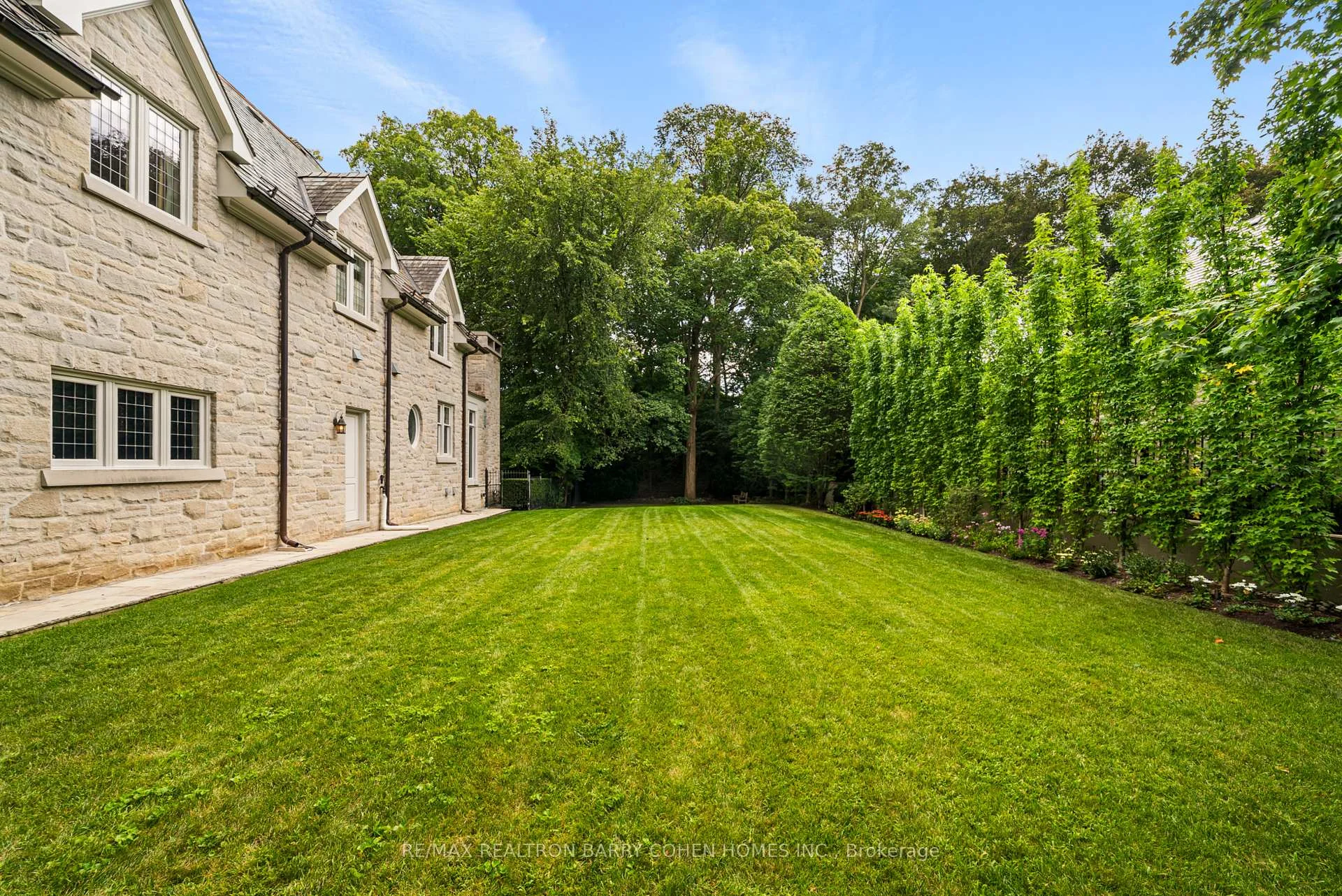 Photo 54 of 113 Donwoods Drive, North York, Bridle Path-Sunnybrook-York Mills — HOMEH