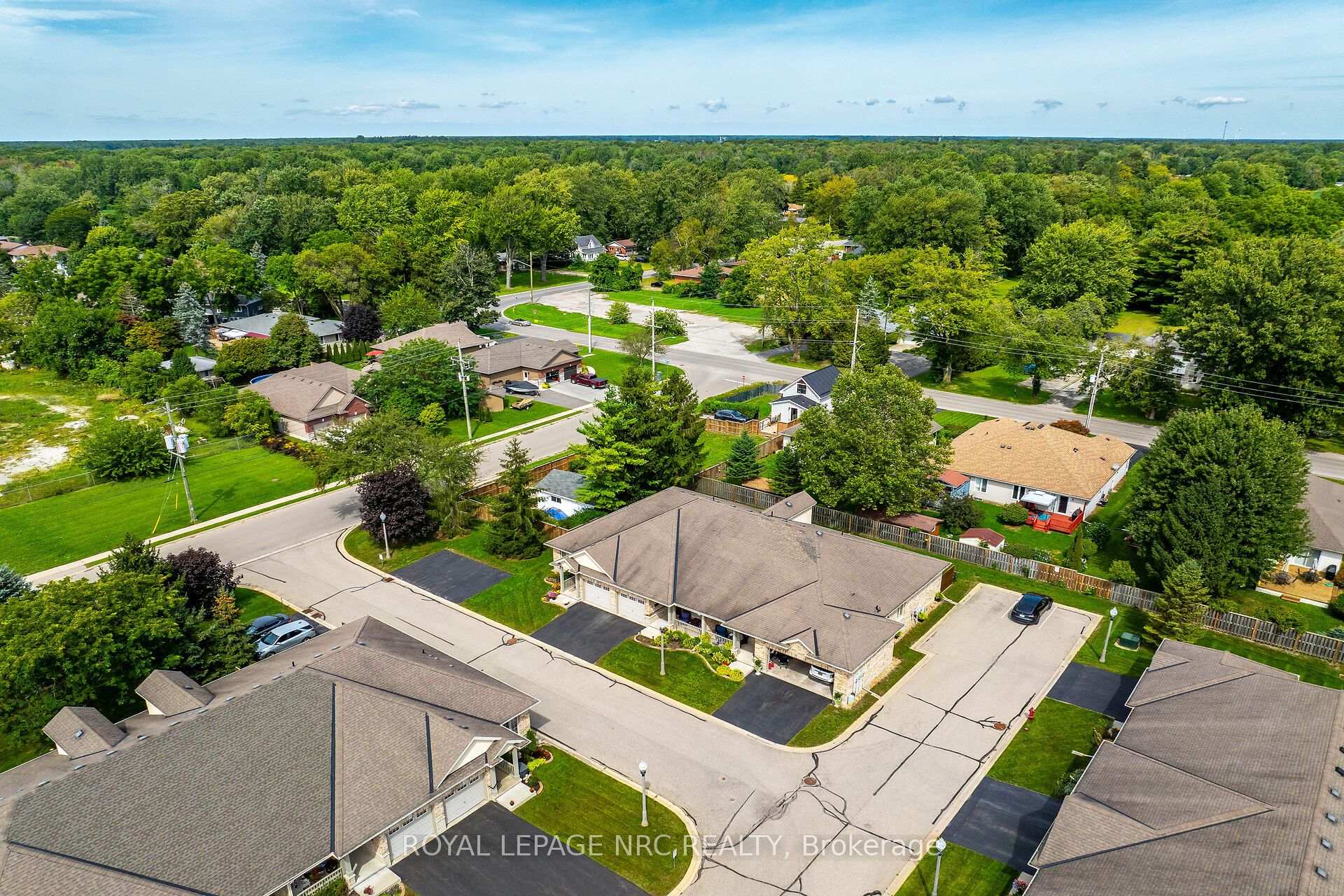Photo 5 of Unit 1, 1041 Pine Street, Haldimand, Dunnville — HOMEH