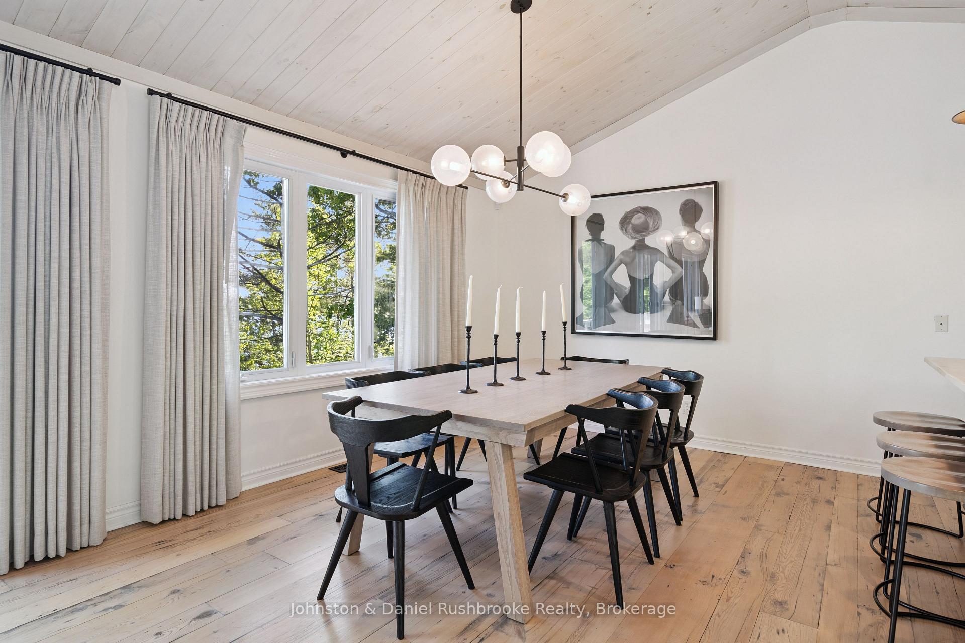 Photo 9 of 26 King Street, Seguin — HOMEH